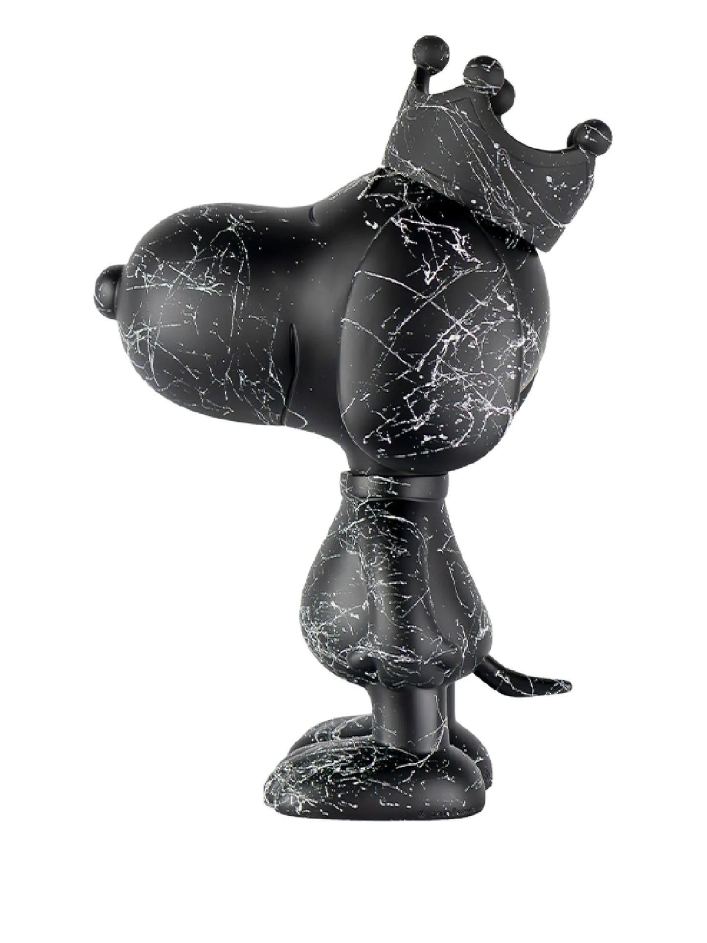 Snoopy sculpture