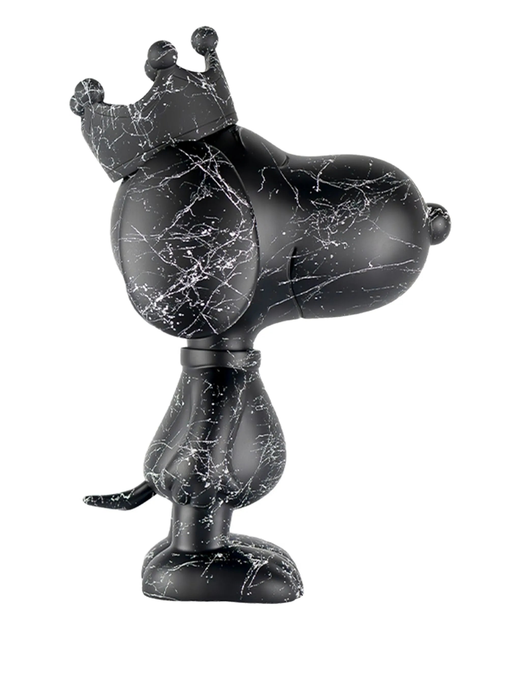 Snoopy sculpture