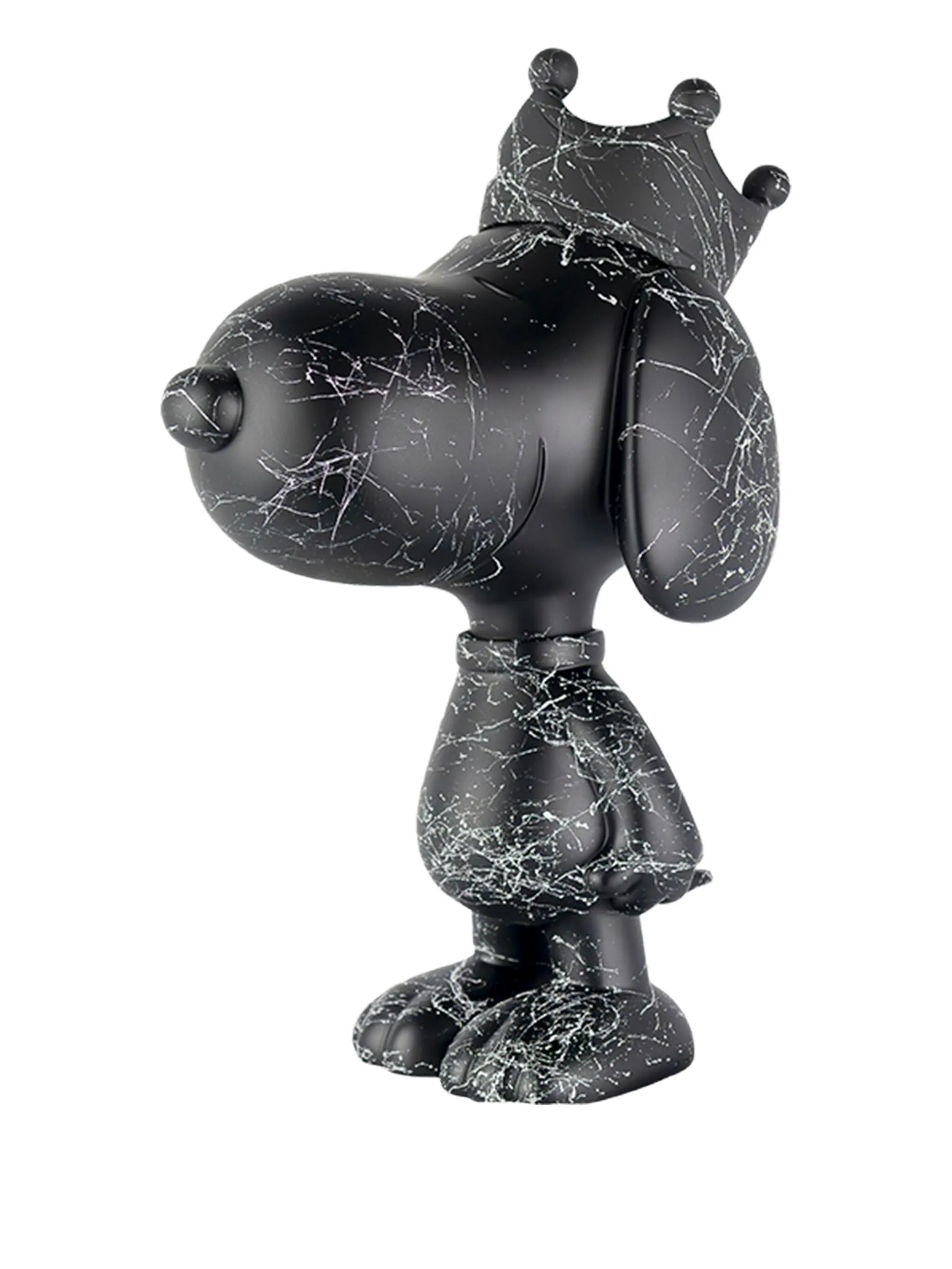Snoopy sculpture