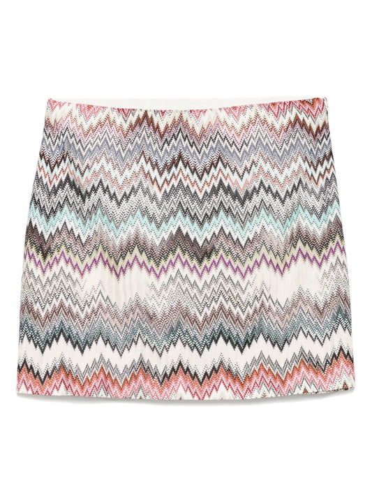 zigzag-patterned skirt