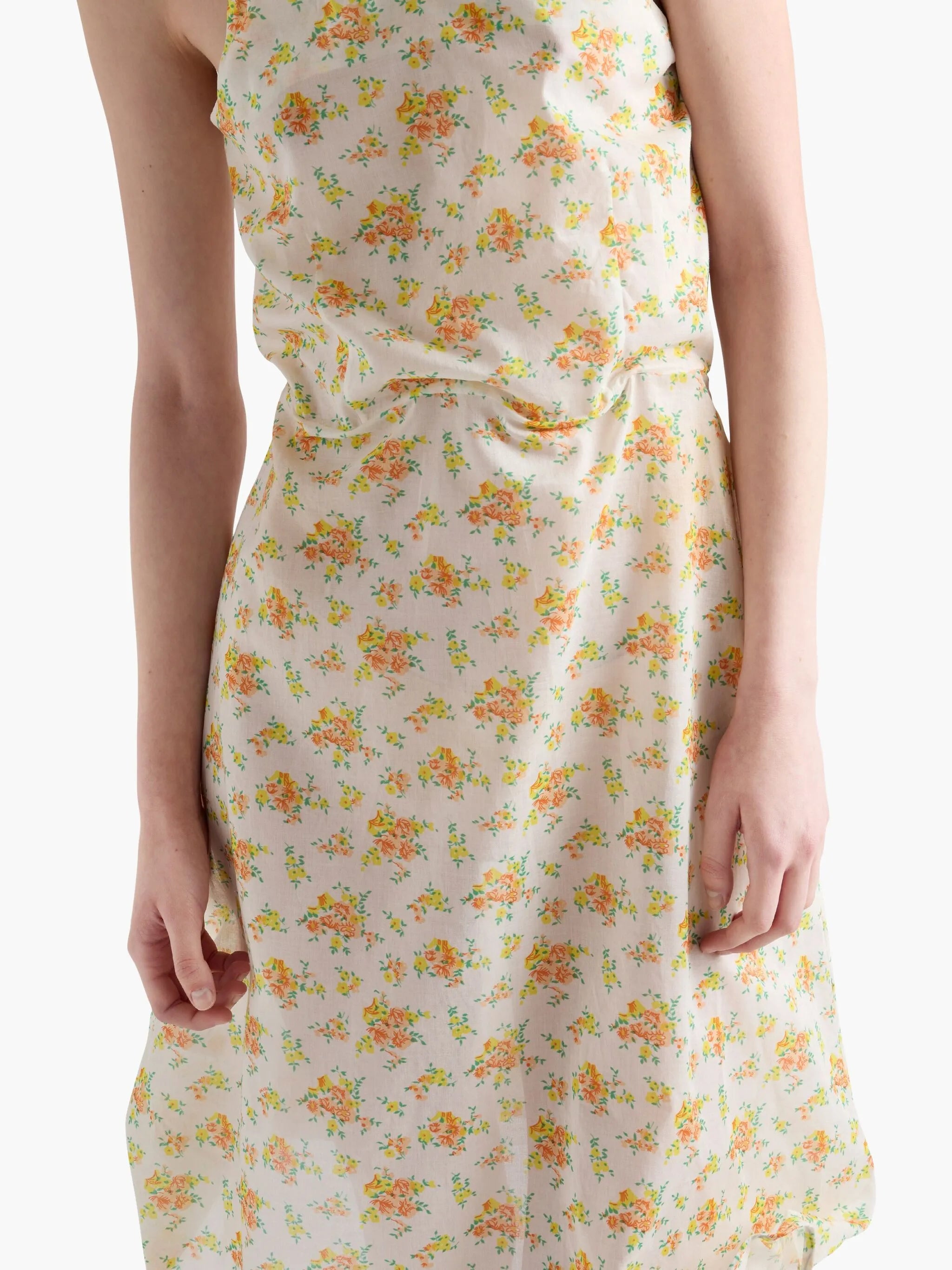 floral-print dress