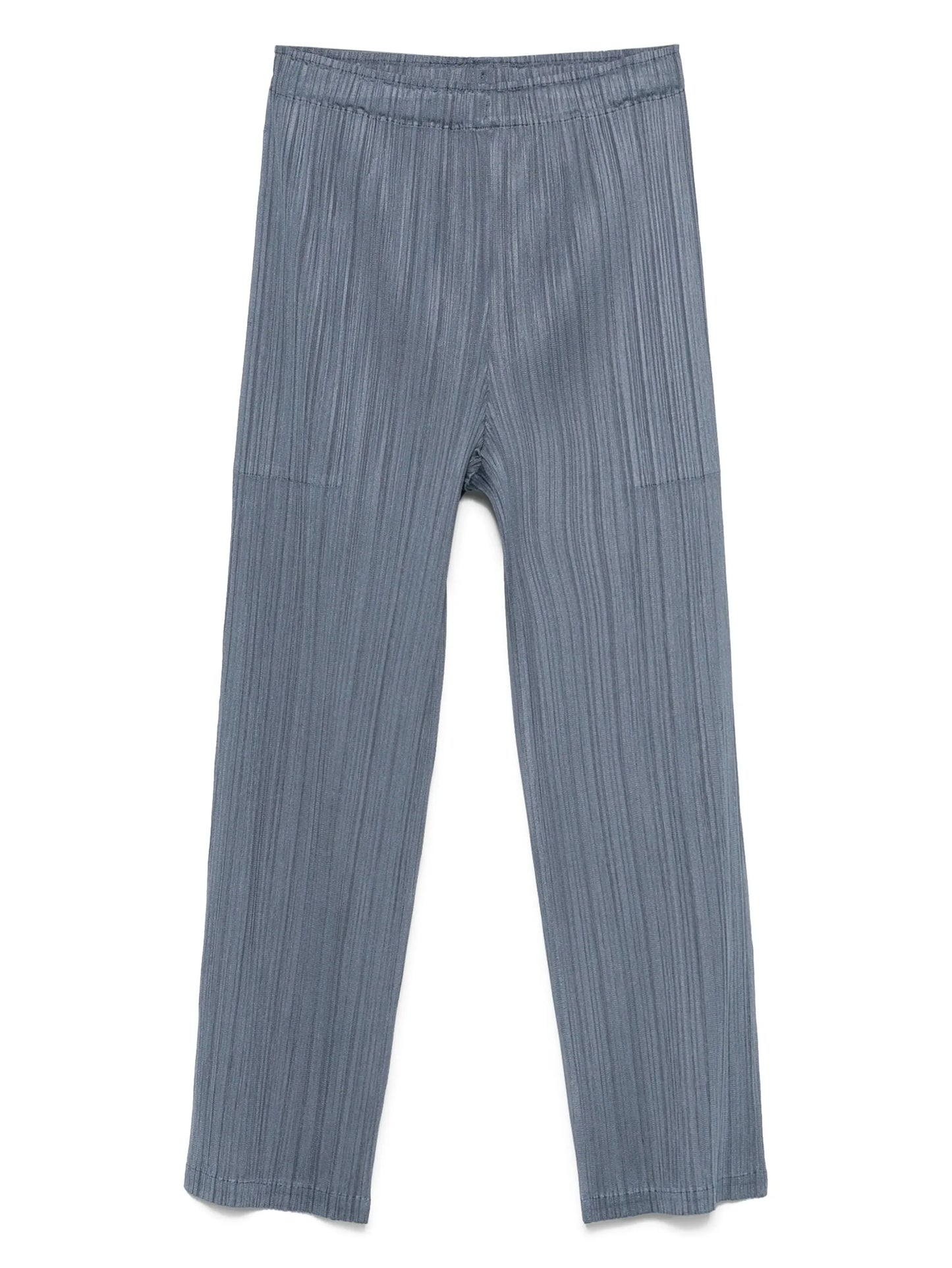 pleated trousers