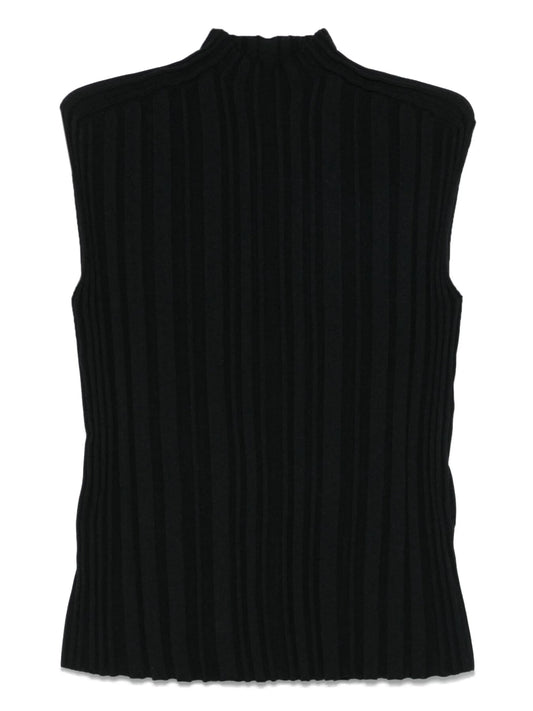 pleated T-shirt