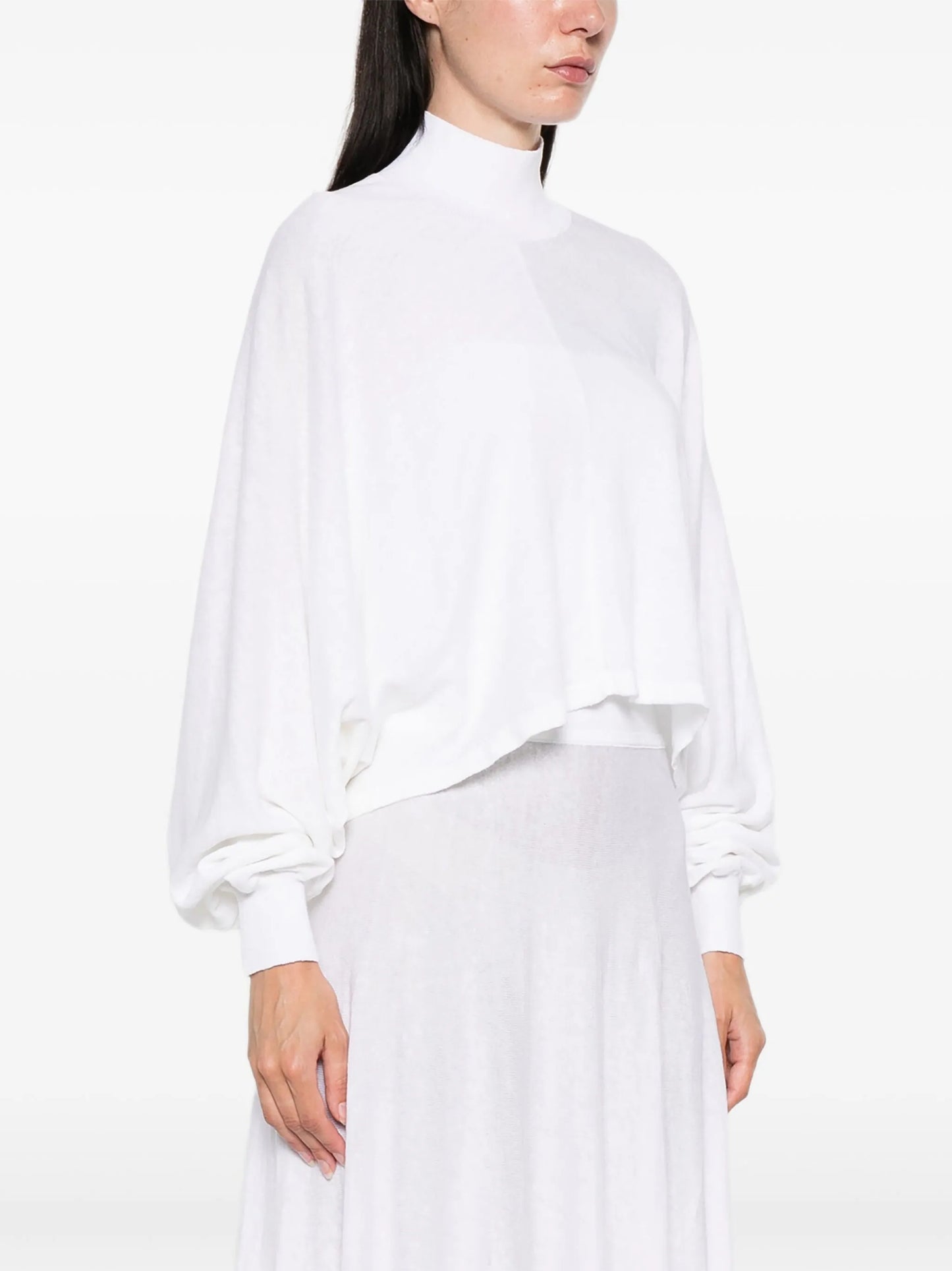 long-sleeved cropped blouse