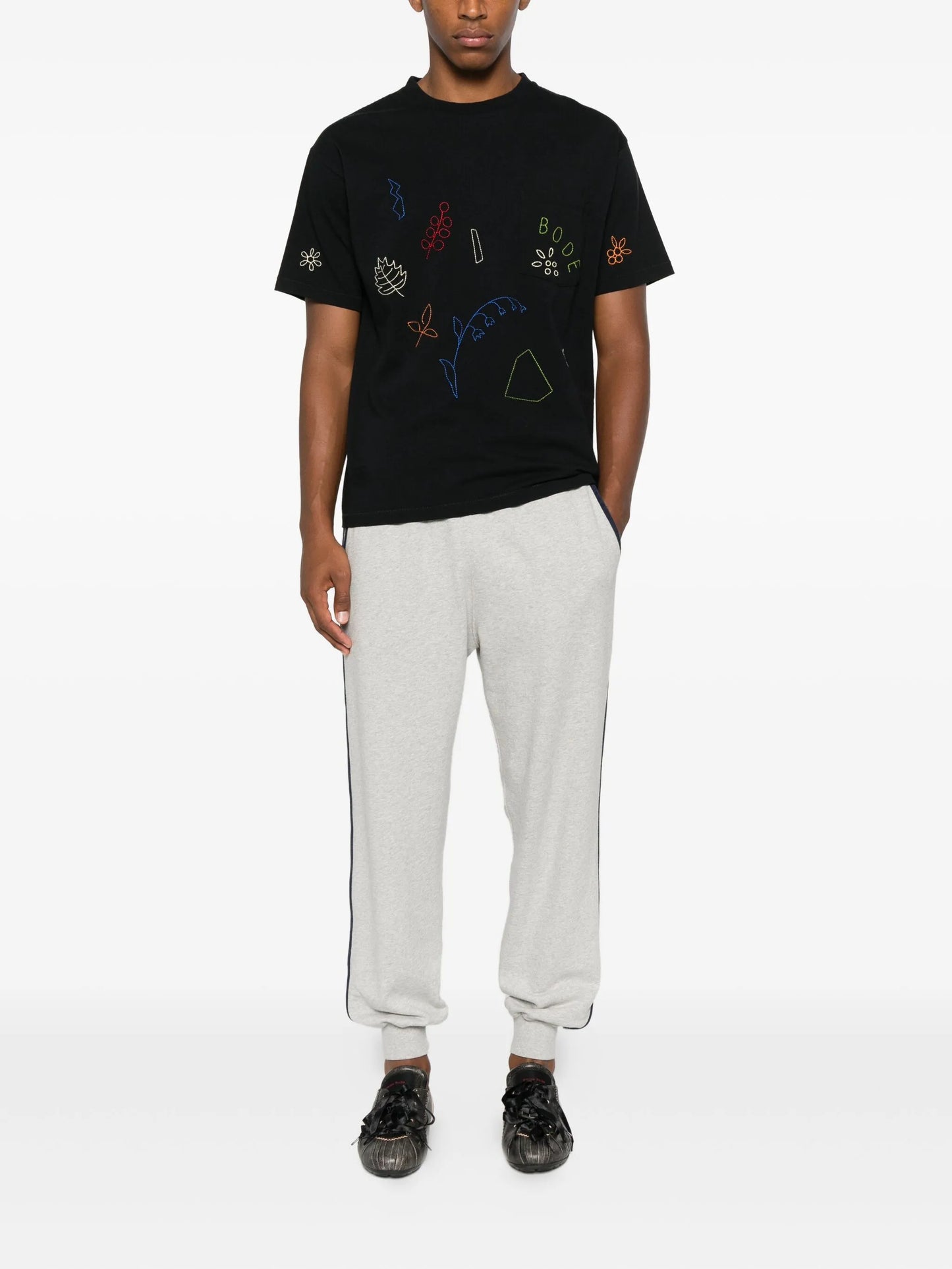 embroidered pocket T-shirt