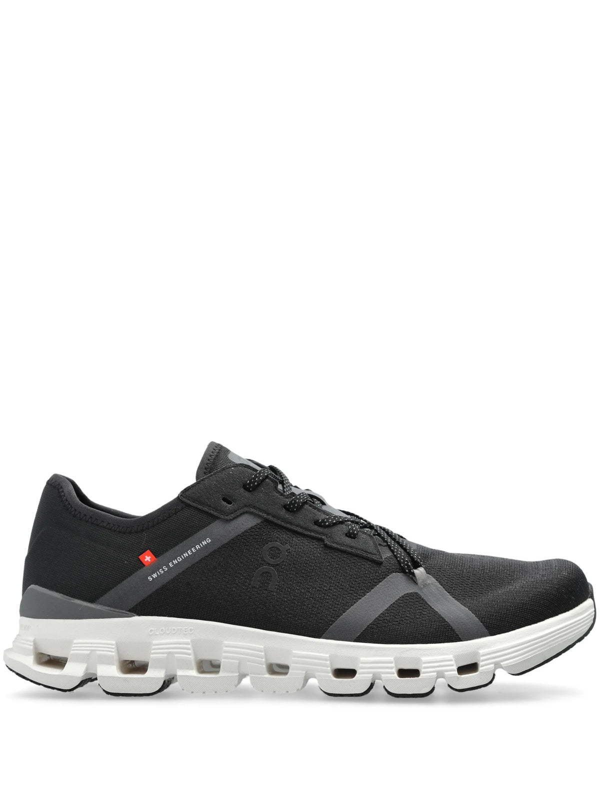 Cloud X 4 trainers