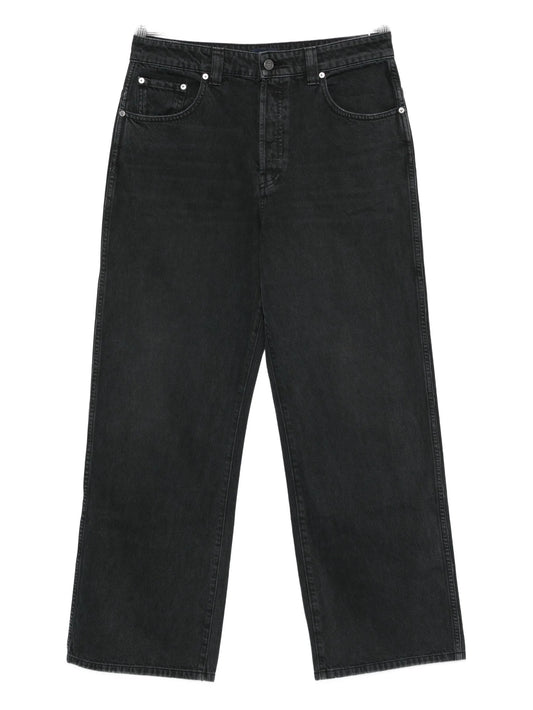 wide-leg jeans