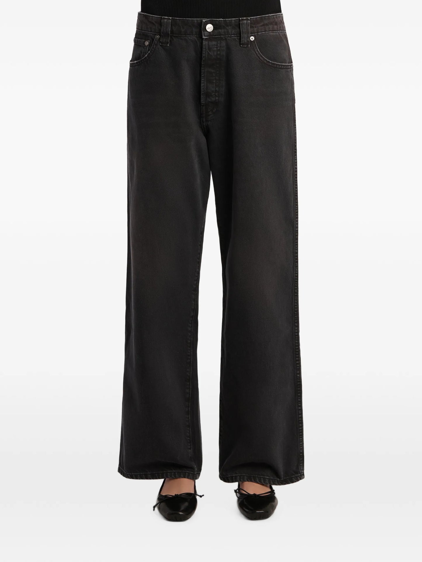 wide-leg jeans