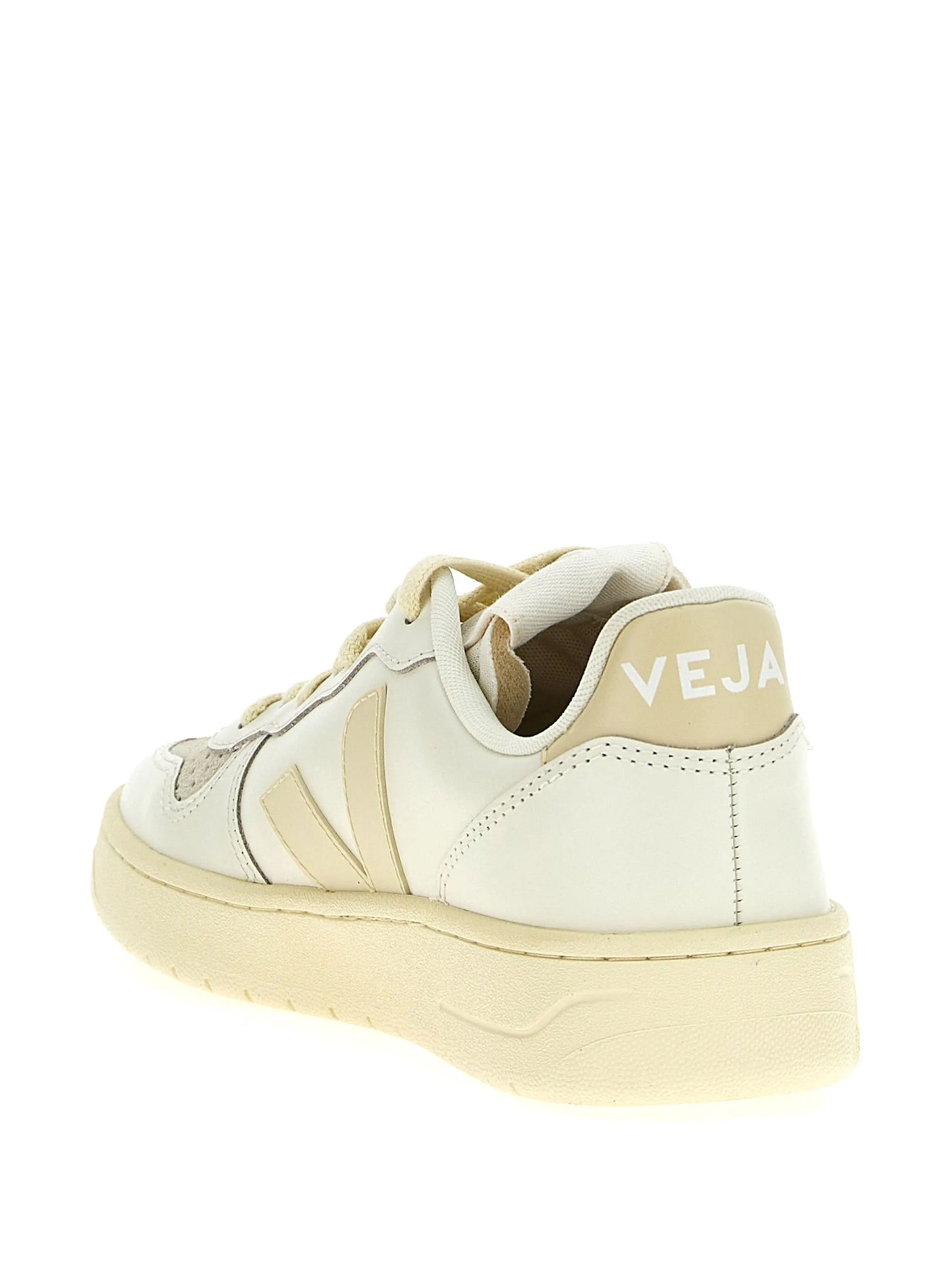 V-10 sneakers