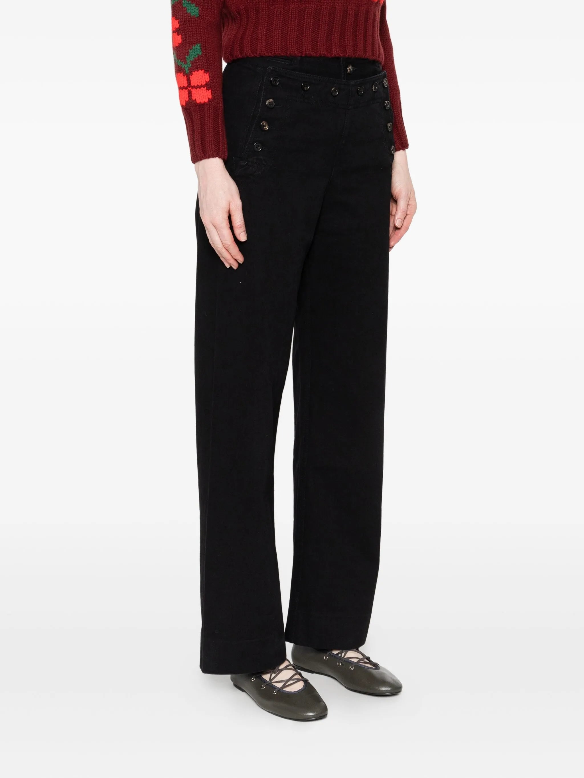 button-detailed jeans