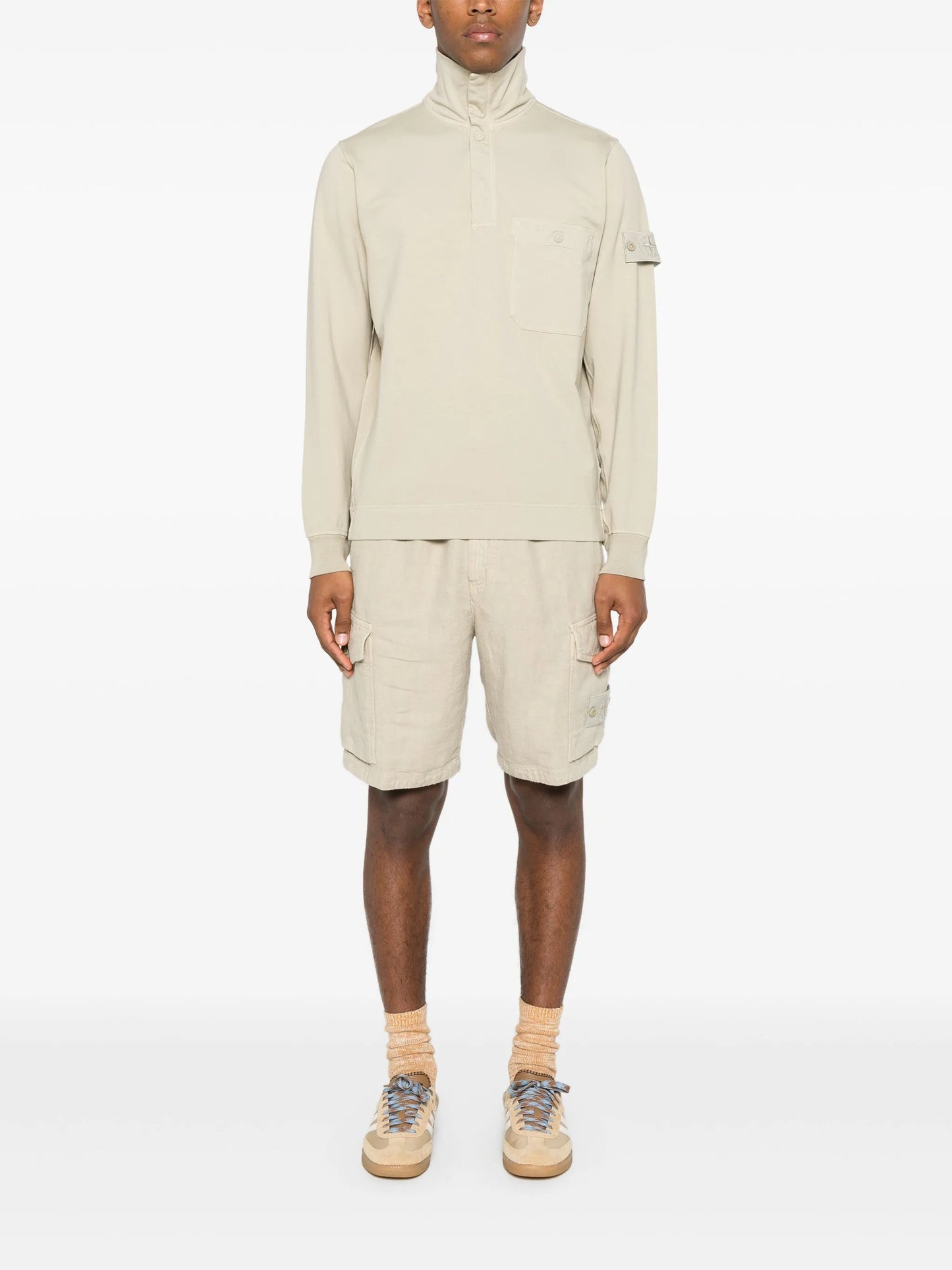Compass-badge sweatshirt