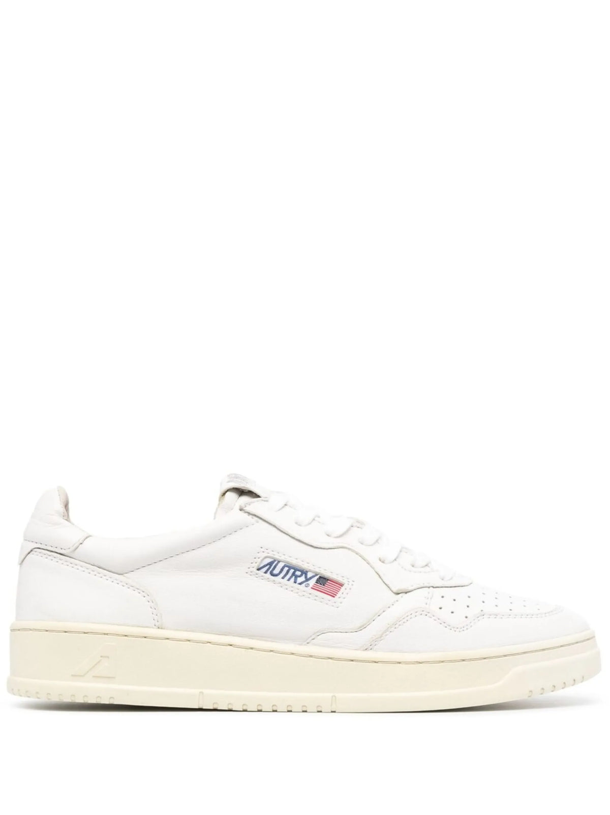 Medalist low sneakers in super-soft nappa