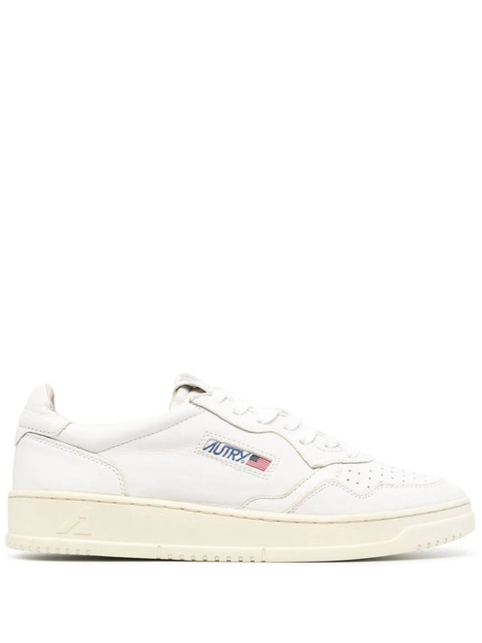 Medalist low sneakers in super-soft nappa