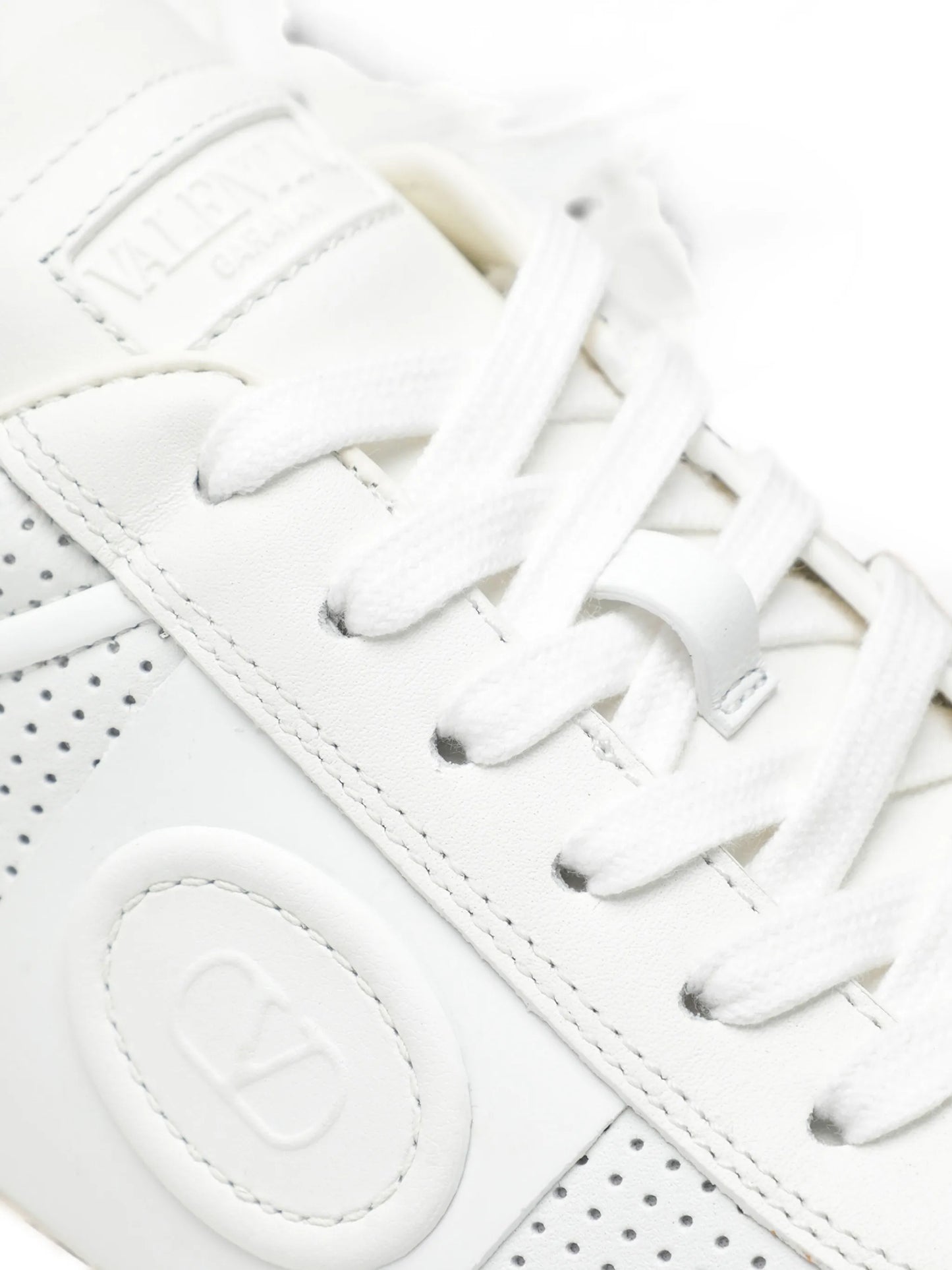 Upvillage sneakers