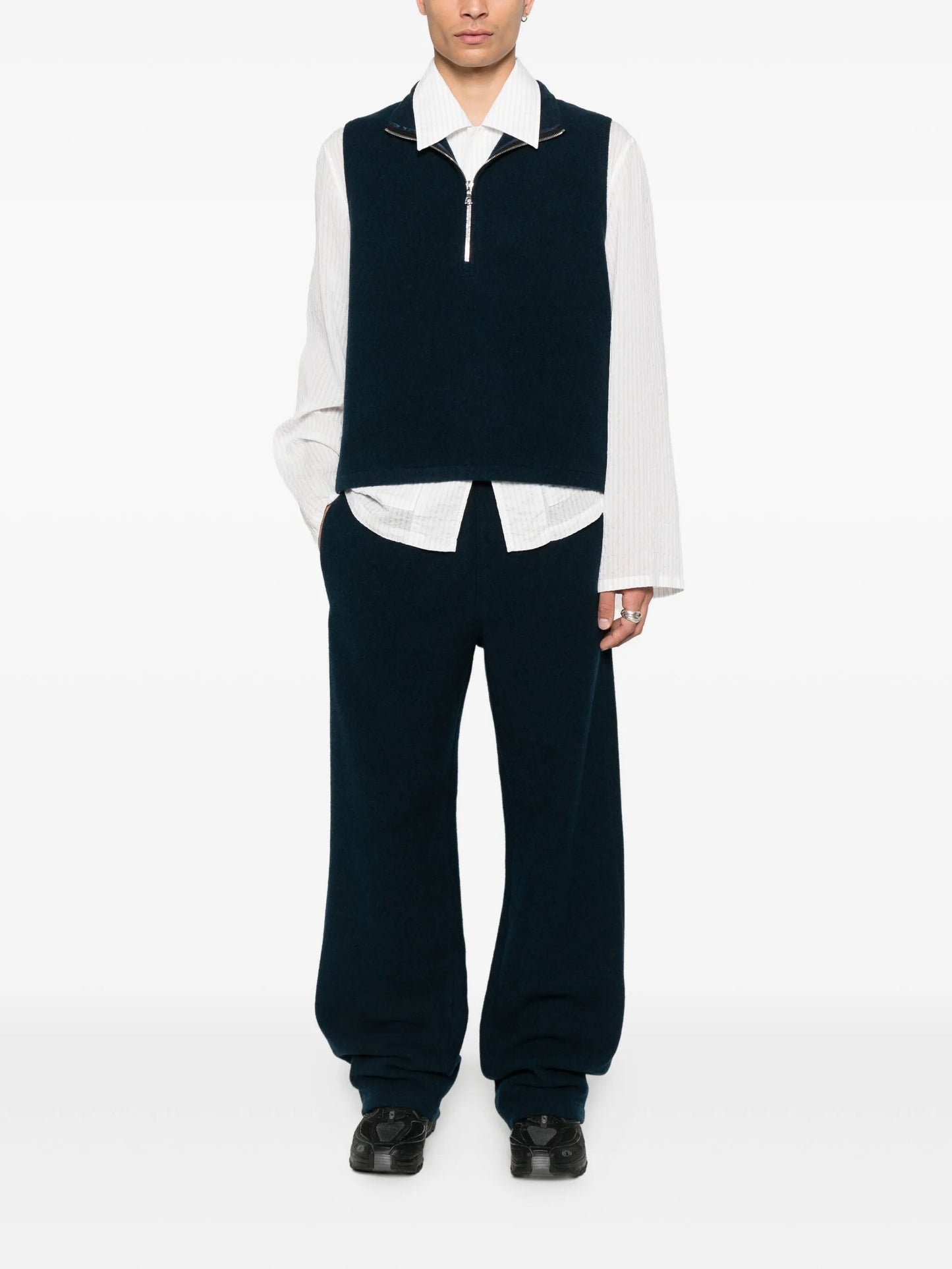 virgin wool zip-up gilet