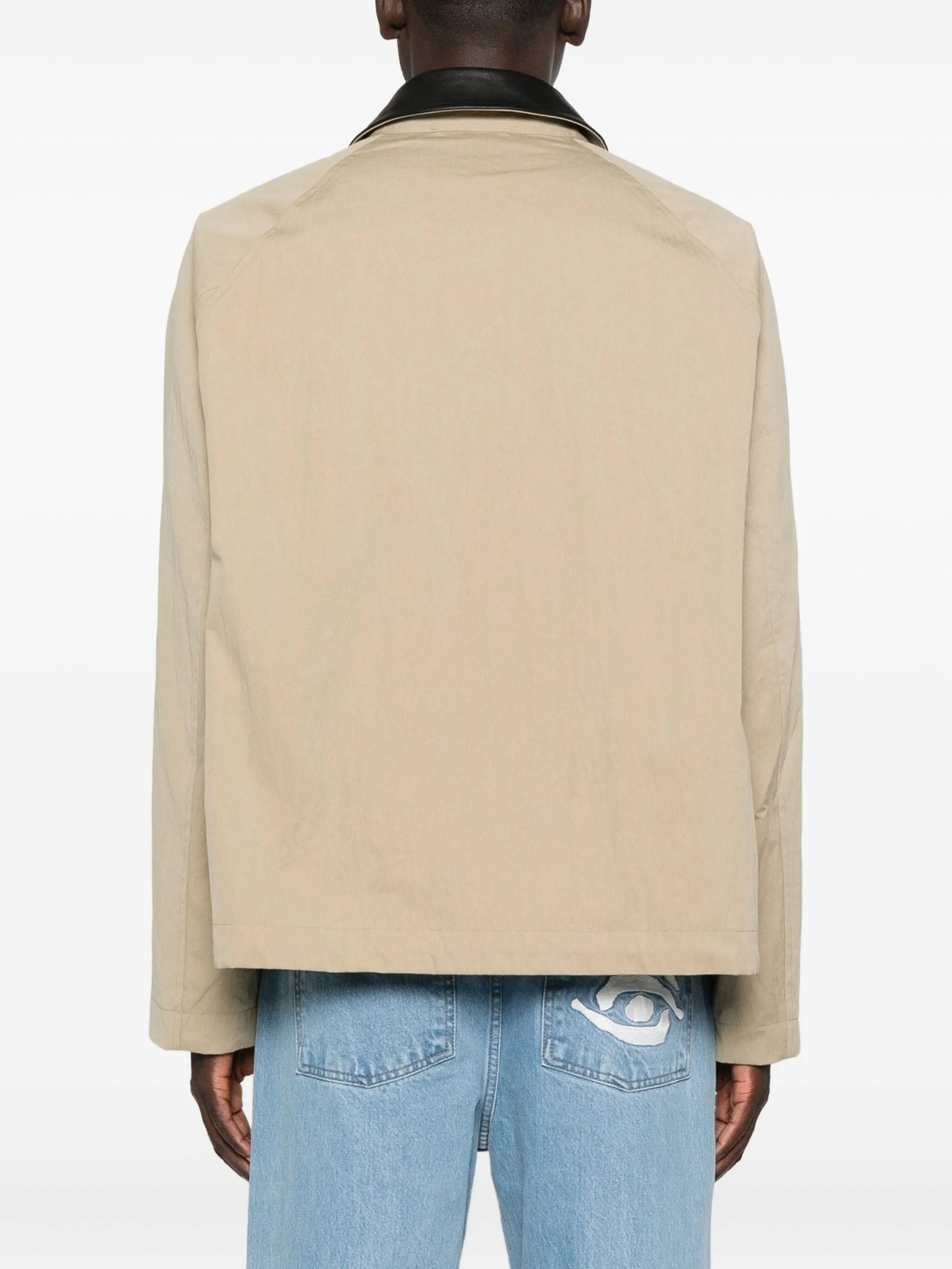 contrast-collar zip-up jacket