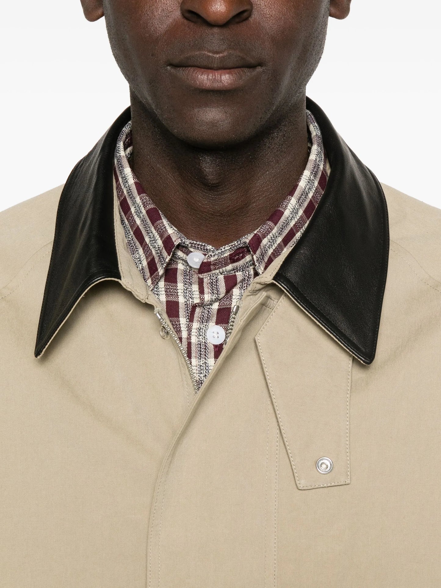 contrast-collar zip-up jacket
