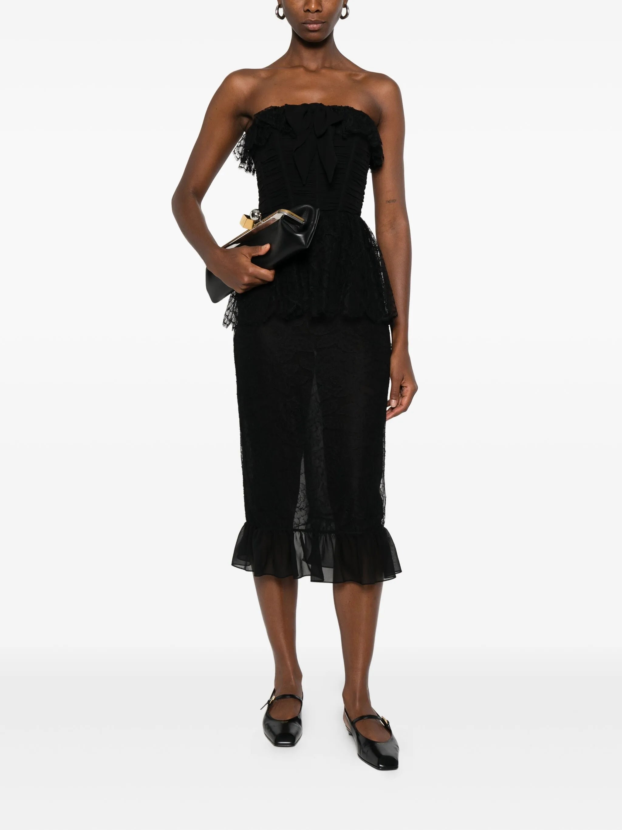 bow-lace ruffled dress
