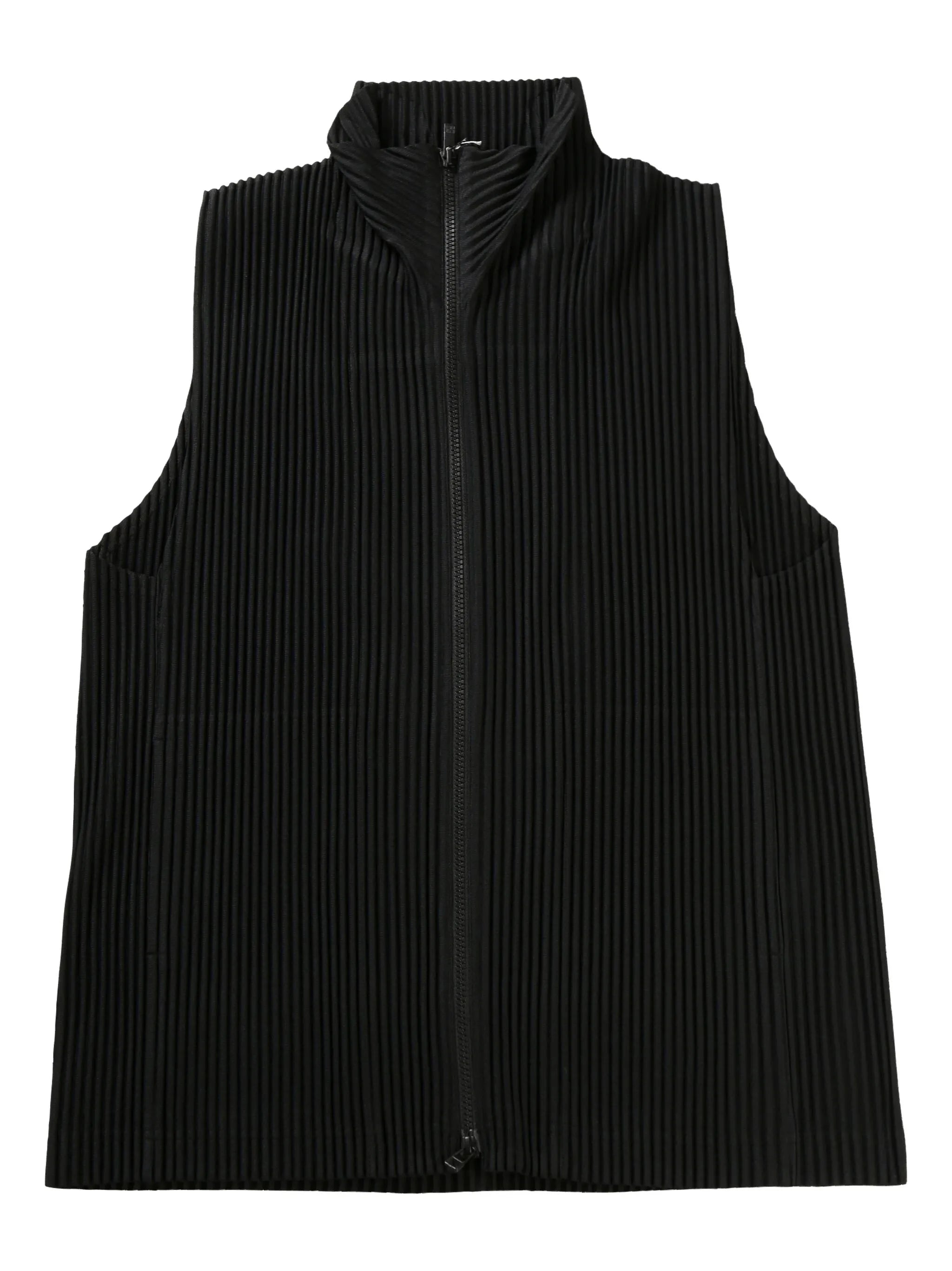 pleated vest