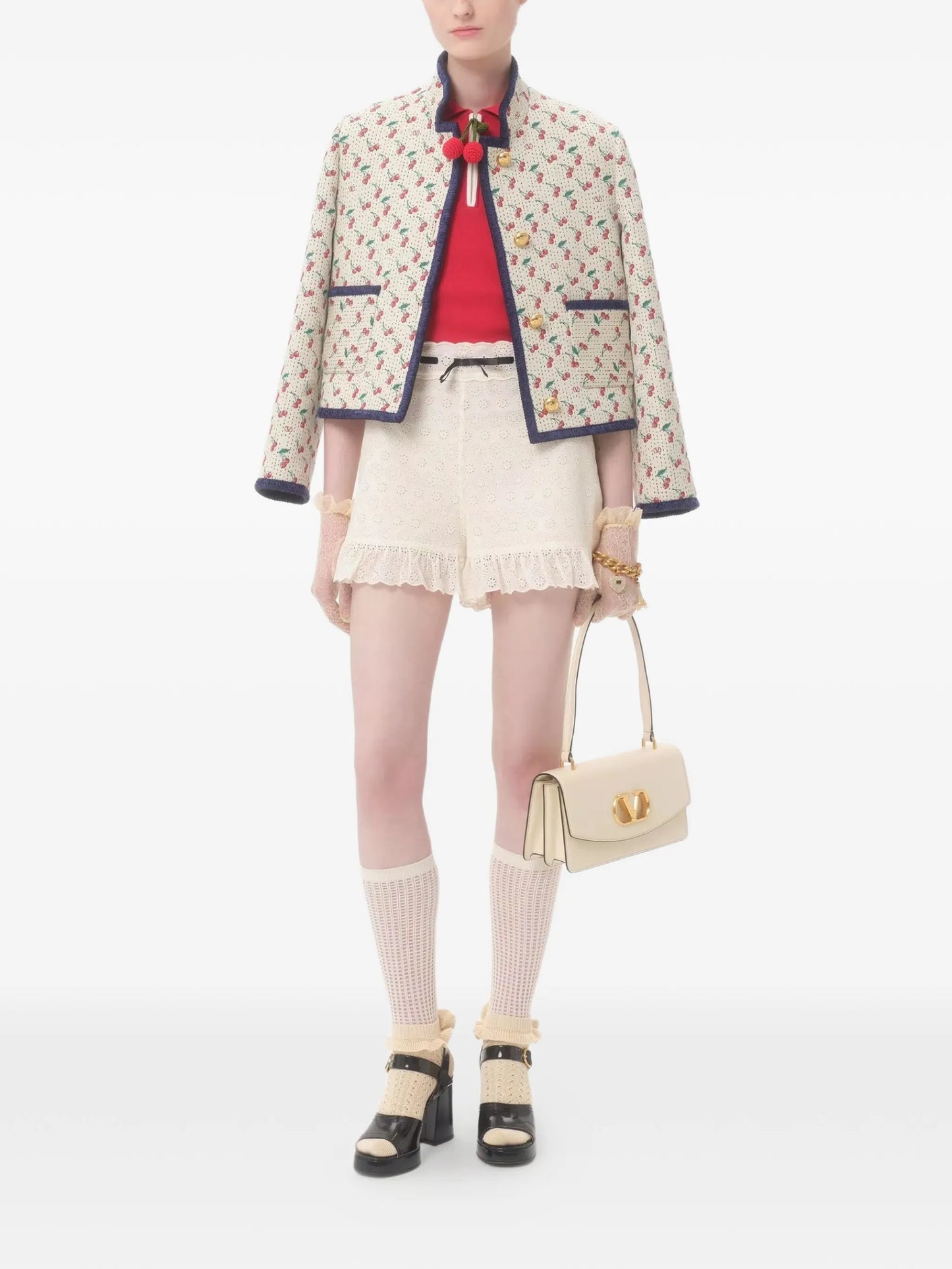 Daisy Sangallo shorts