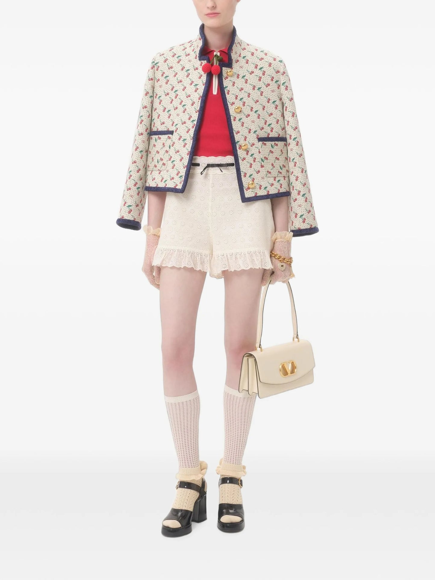 Daisy Sangallo shorts