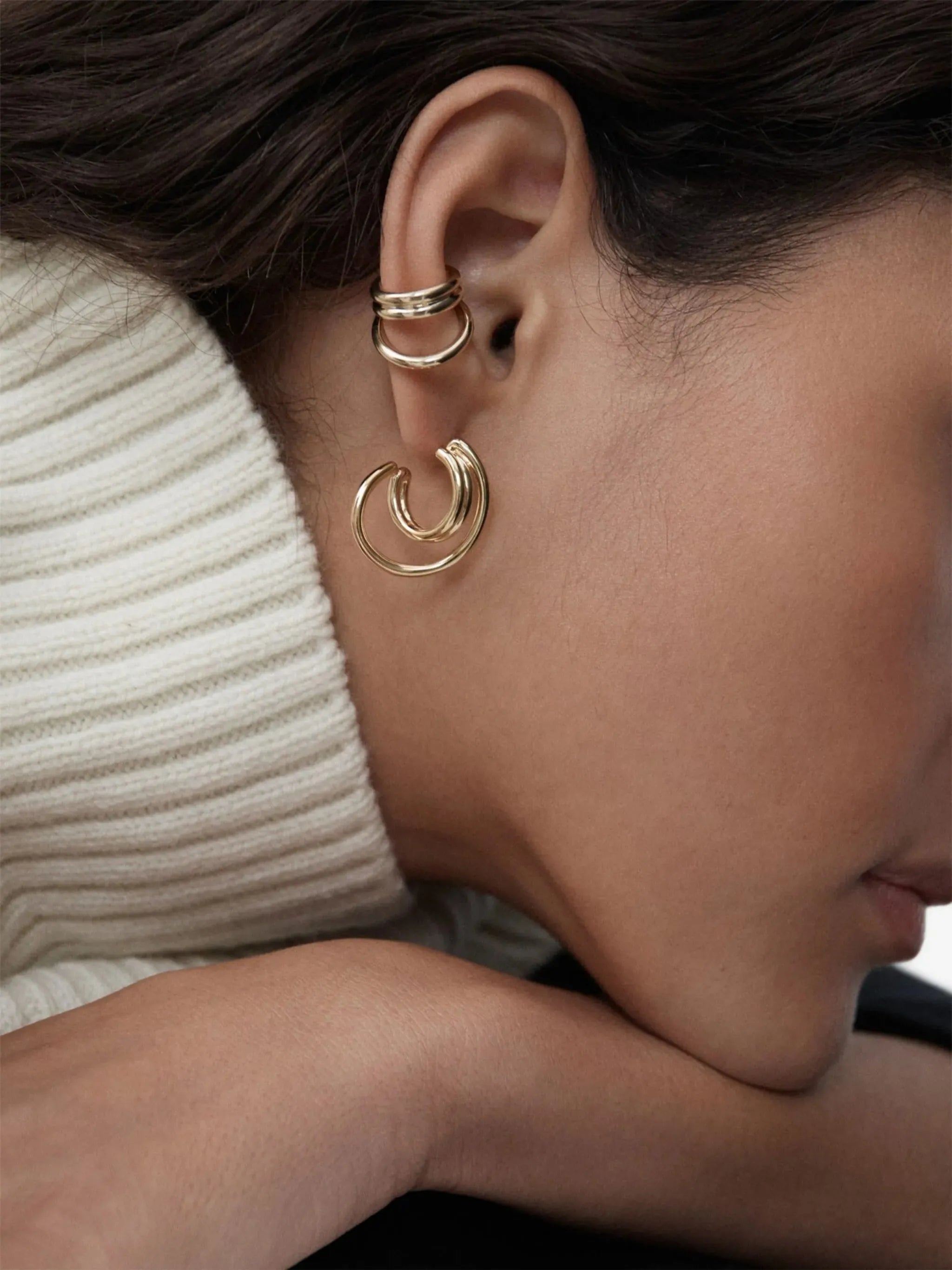 Concero ear cuff in 14kt gold vermeil