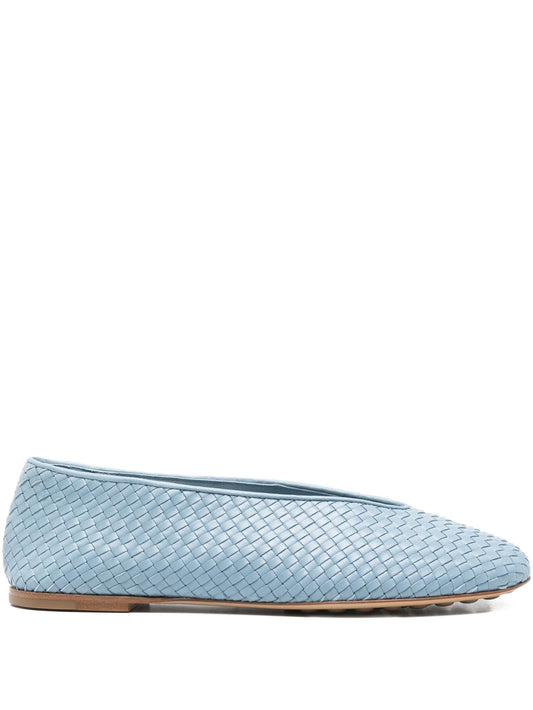 Intrecciato ballet flats