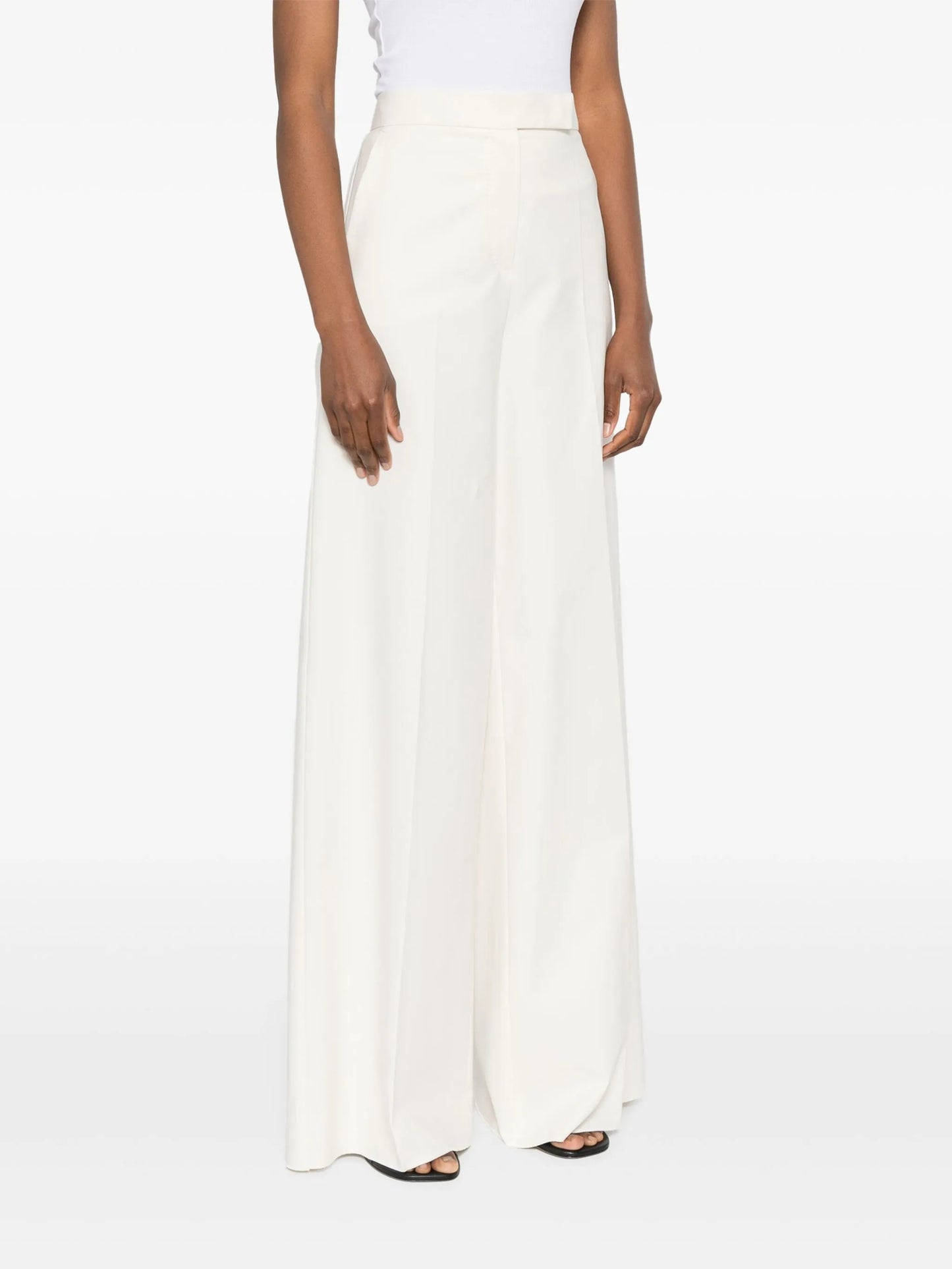 Finish trousers