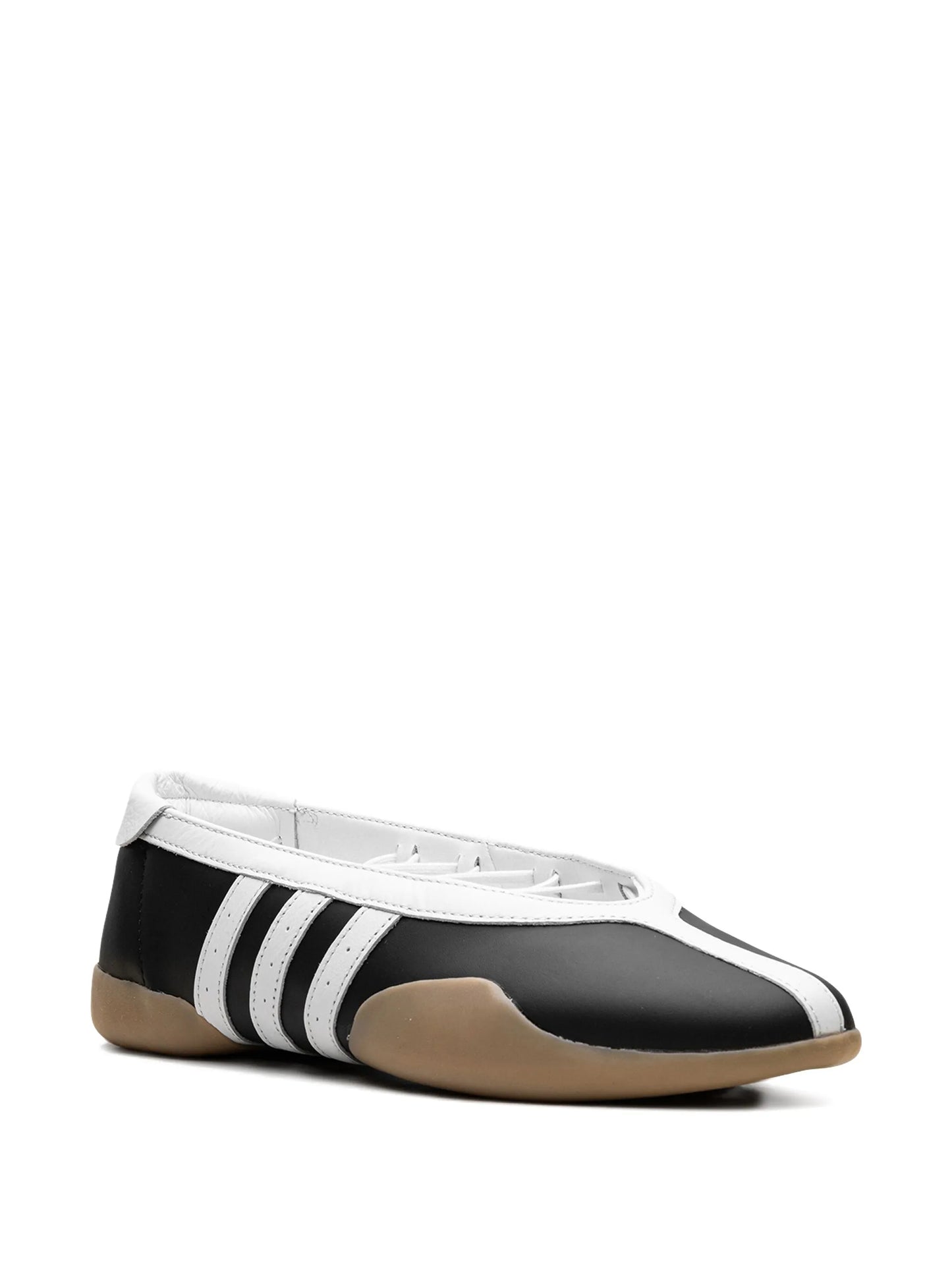 Taekwondo Mei Ballet "Core Black/Cloud White/Gum" sneakers