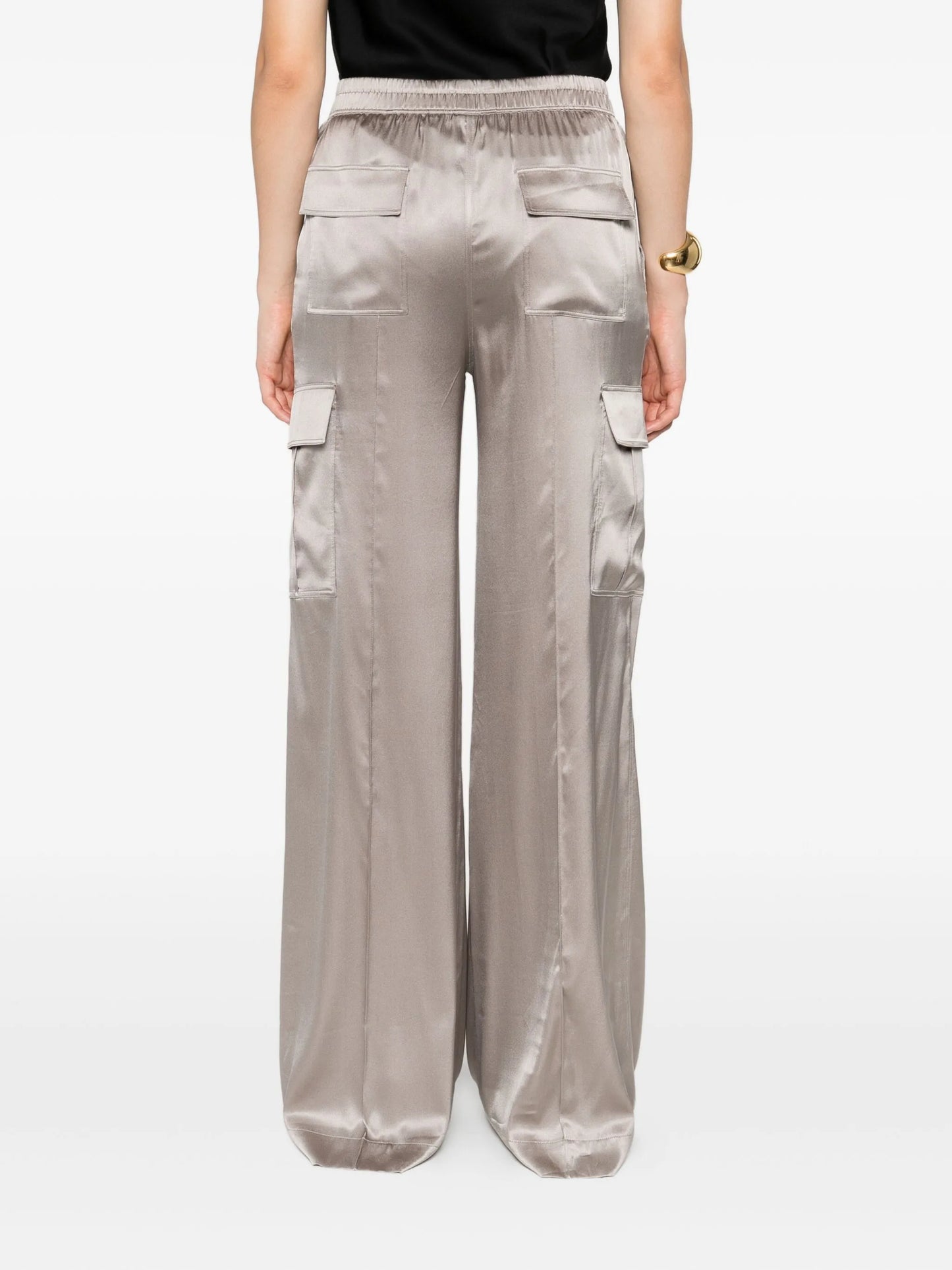 drawstring-waist trousers