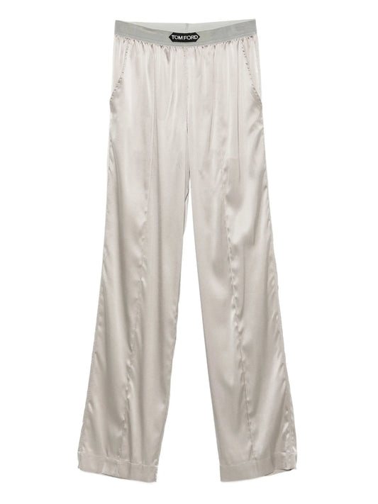 logo-patch trousers