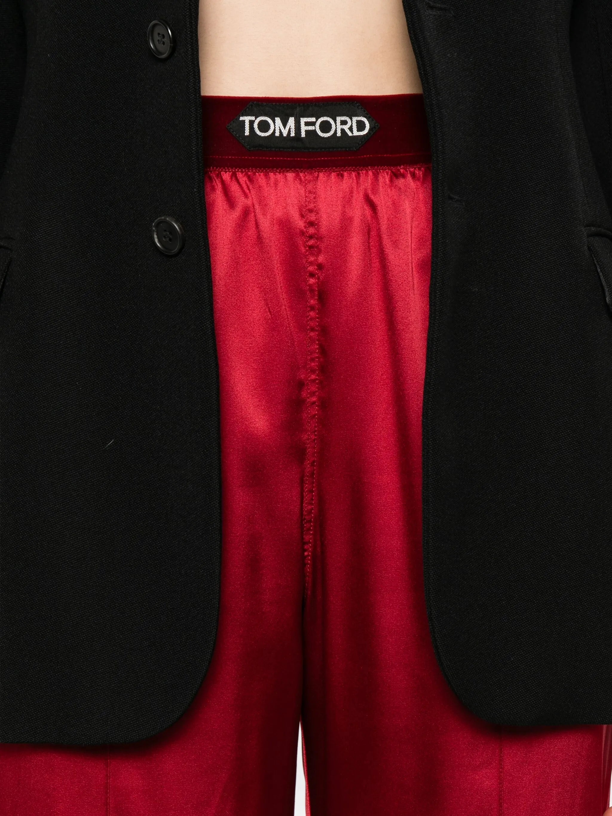 logo-patch trousers