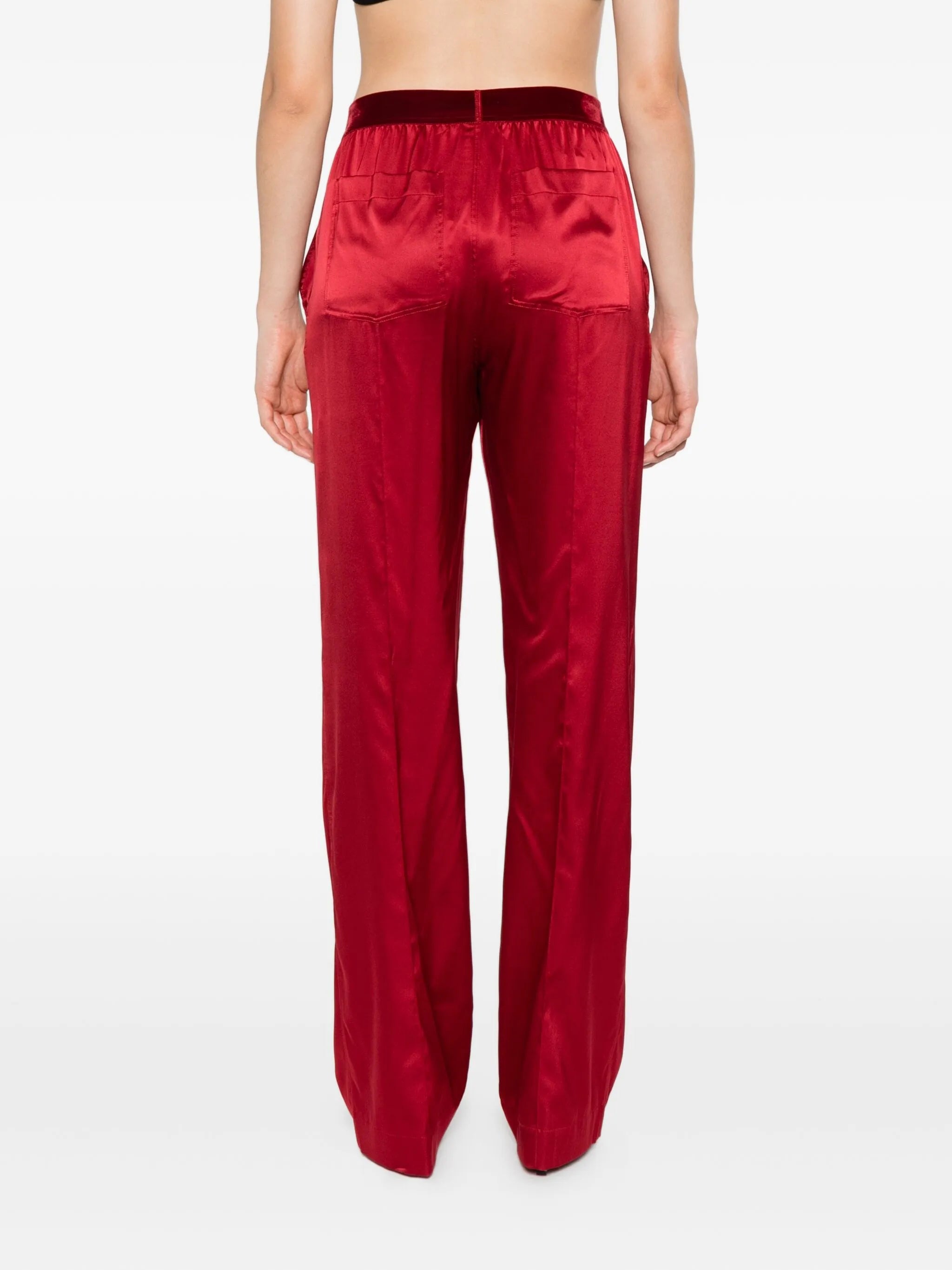 logo-patch trousers