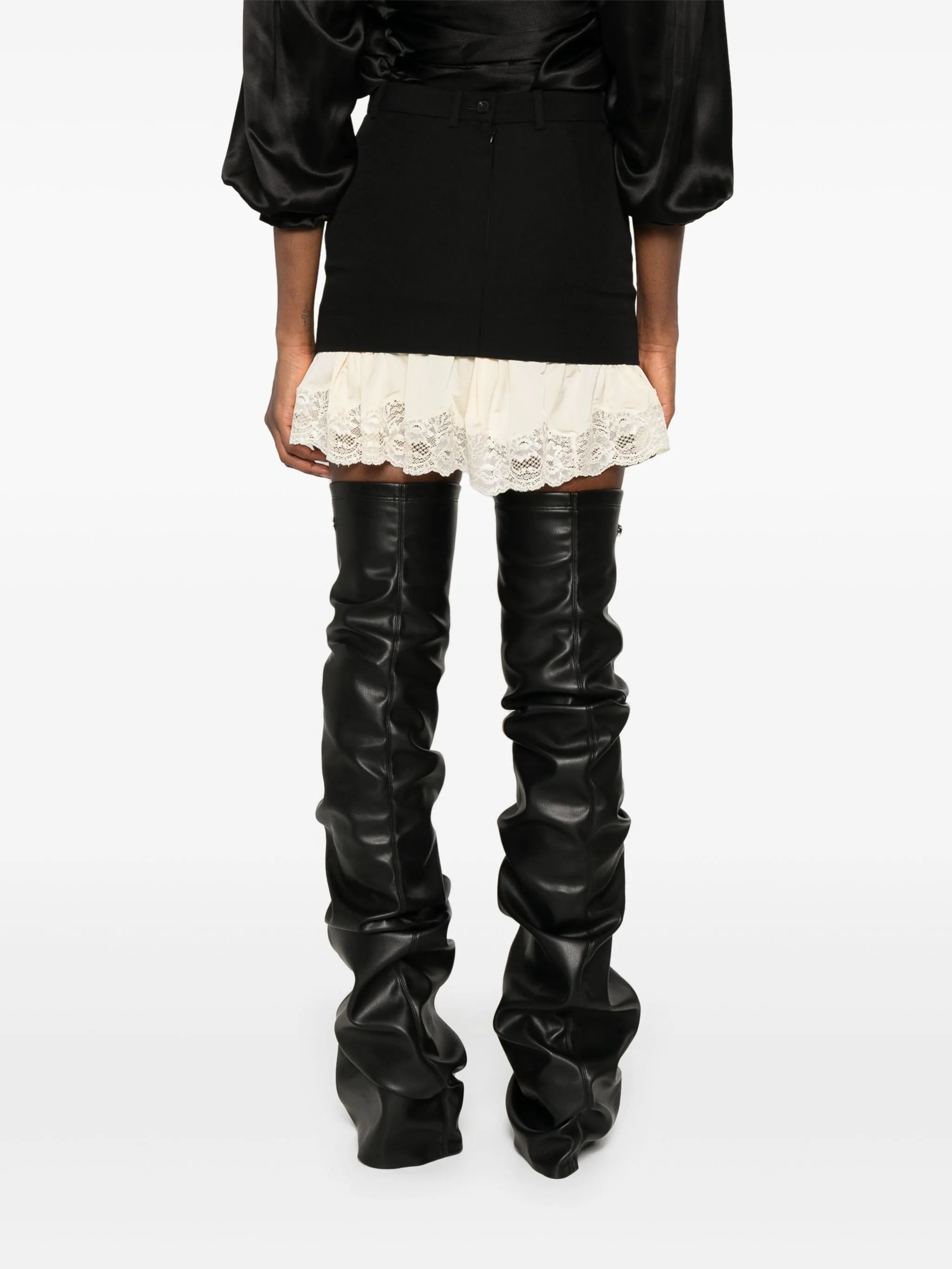 lace-detail mini skirt