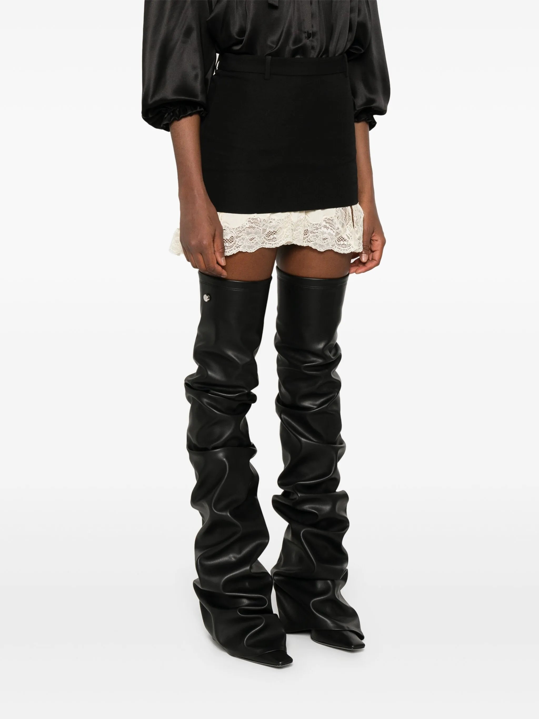 lace-detail mini skirt