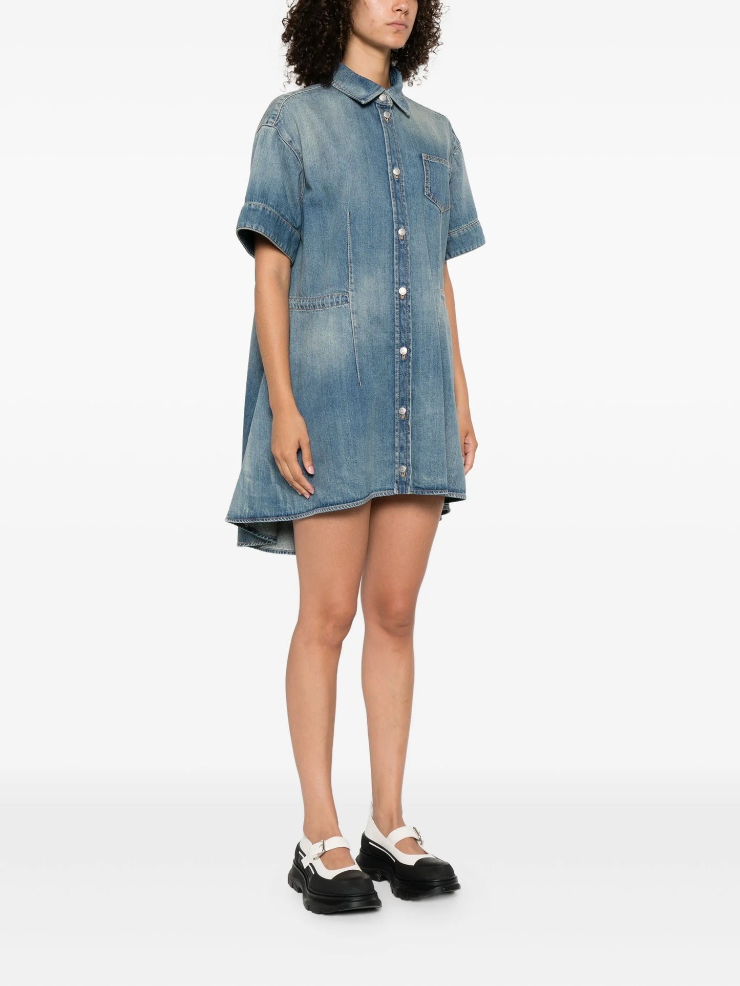 short-sleeved denim dress
