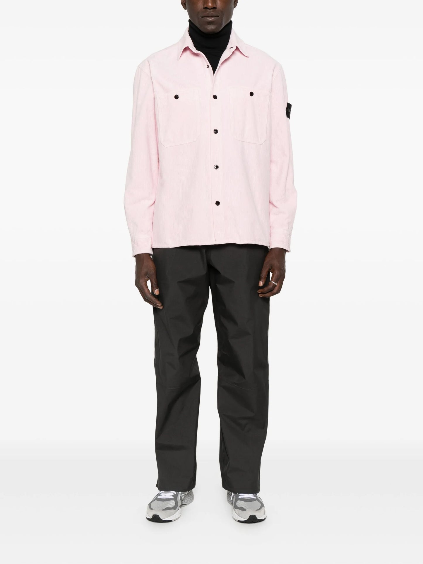 zip-pocket trousers