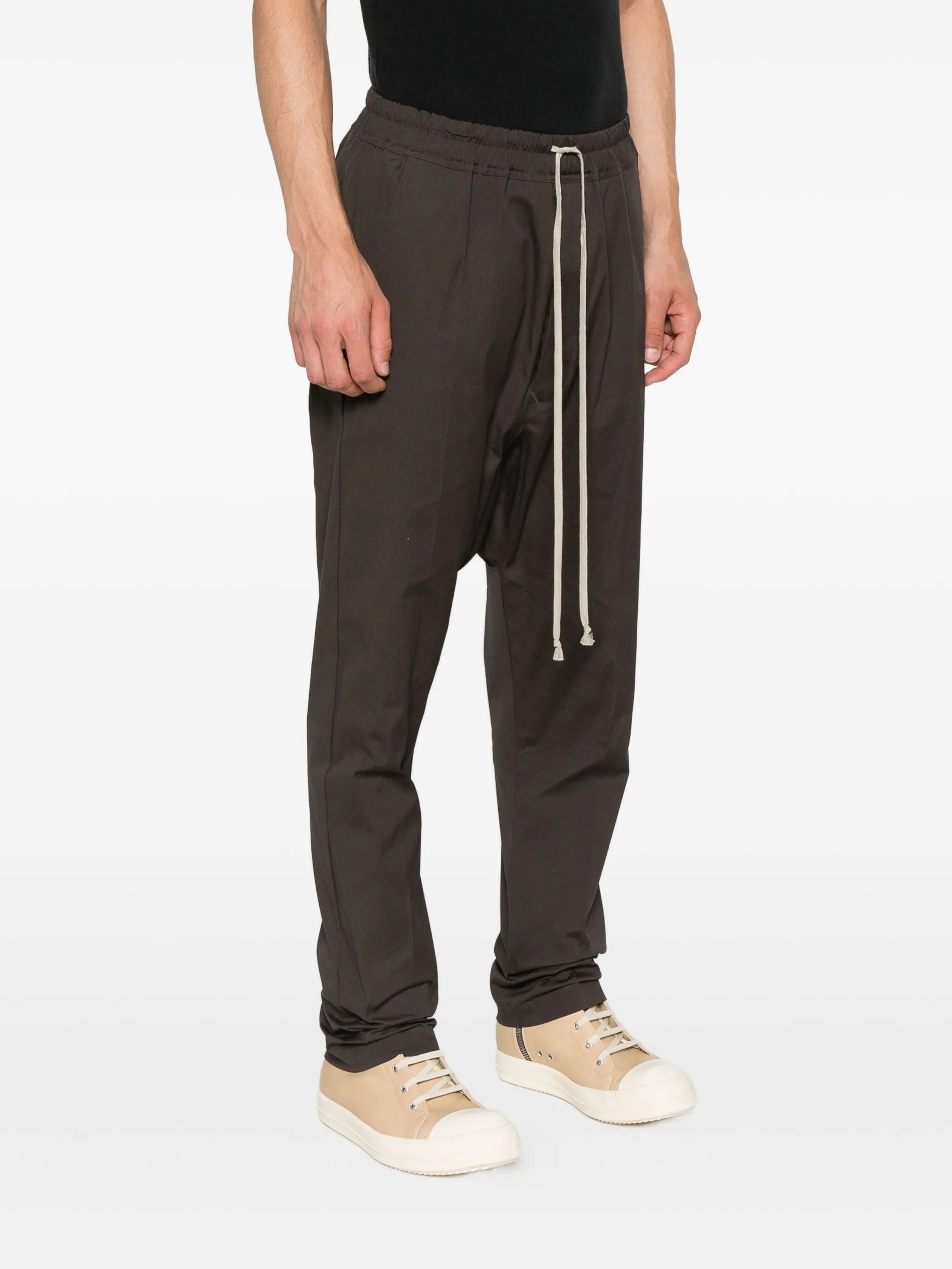 drawstring straight-leg trousers
