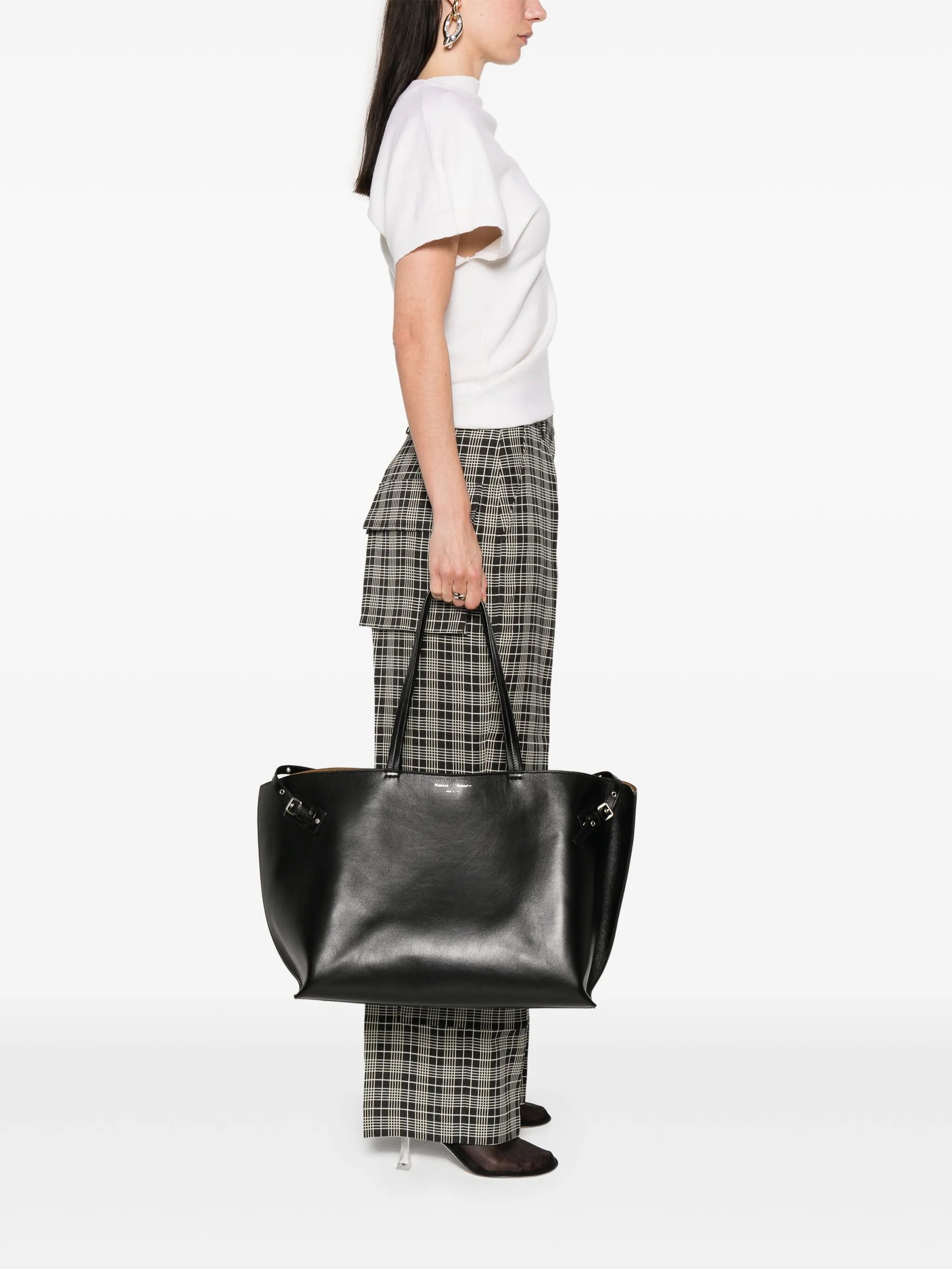 Days Carryall is smoothe calf