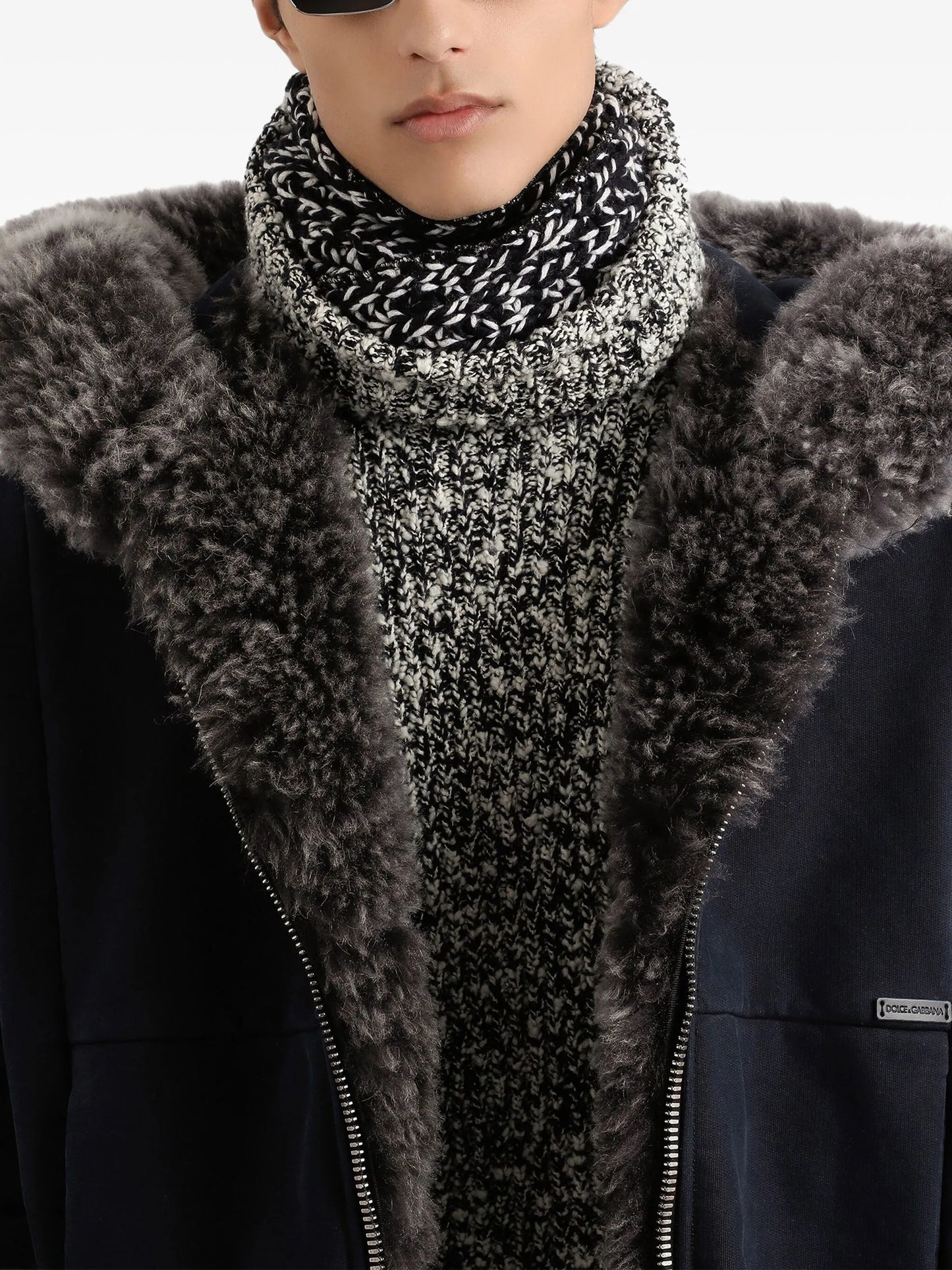 fur-trimmed zip-up hoodie