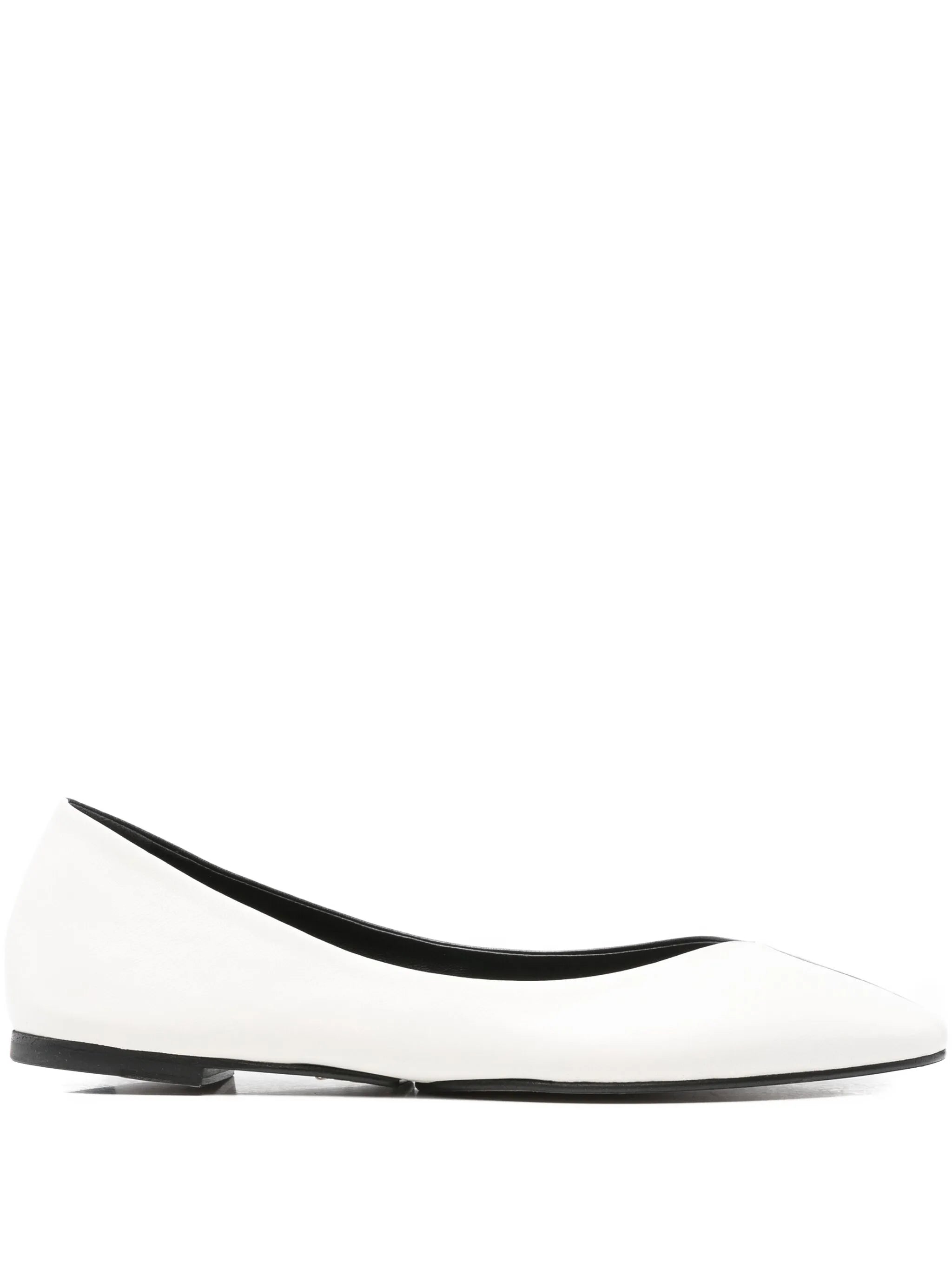 Ovalo two-tone ballet flats