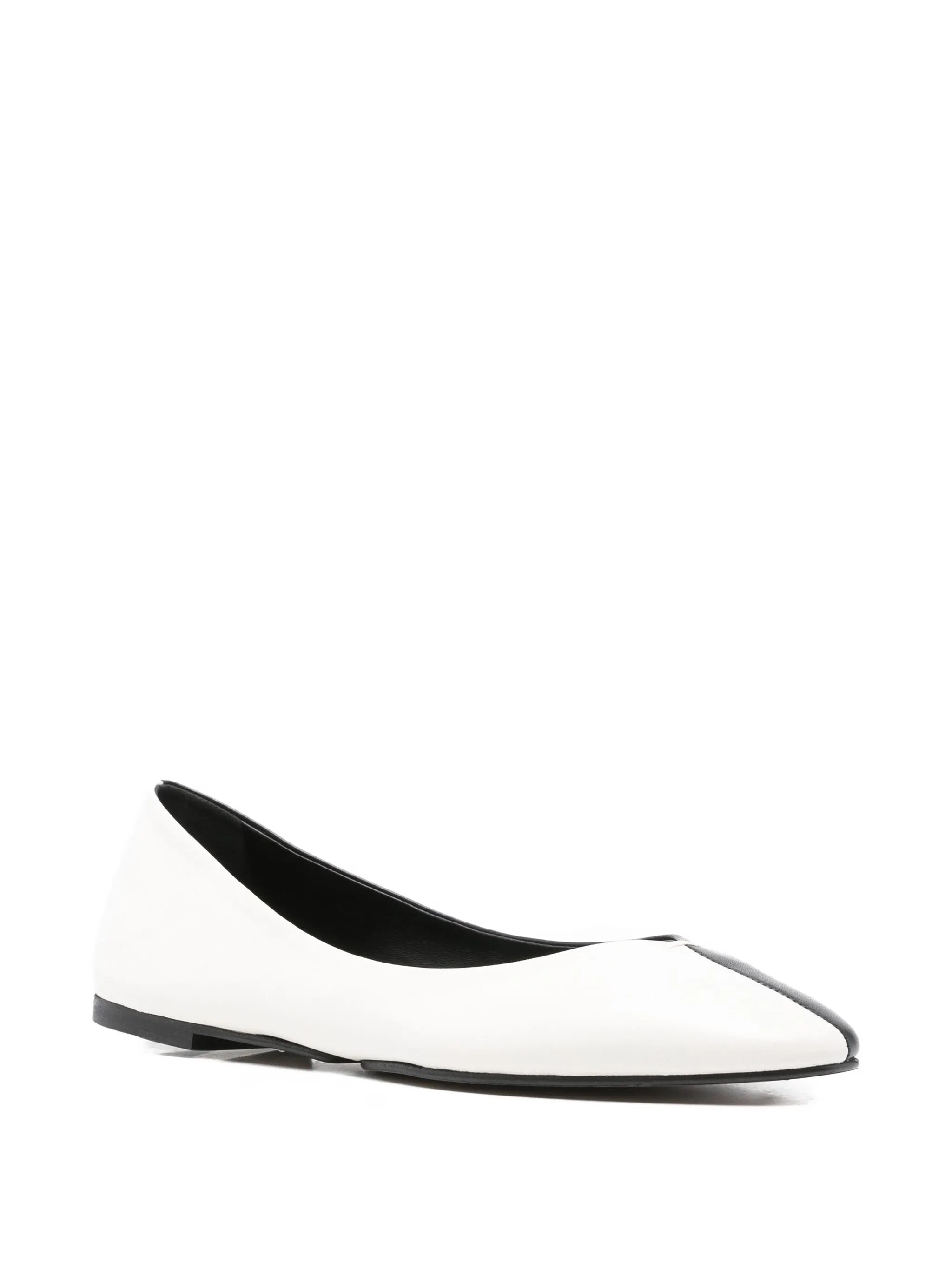 Ovalo two-tone ballet flats