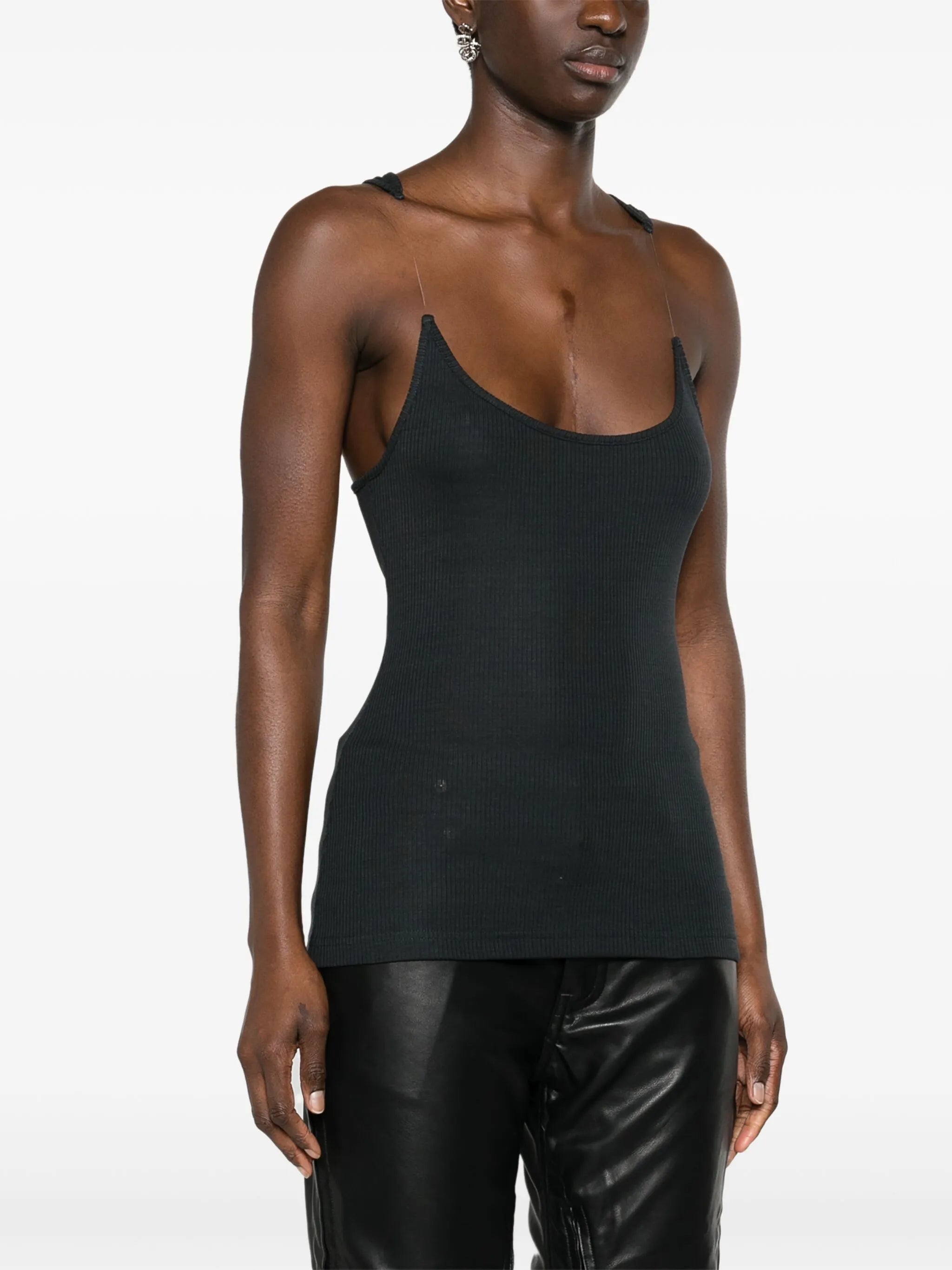 invisible-strap 