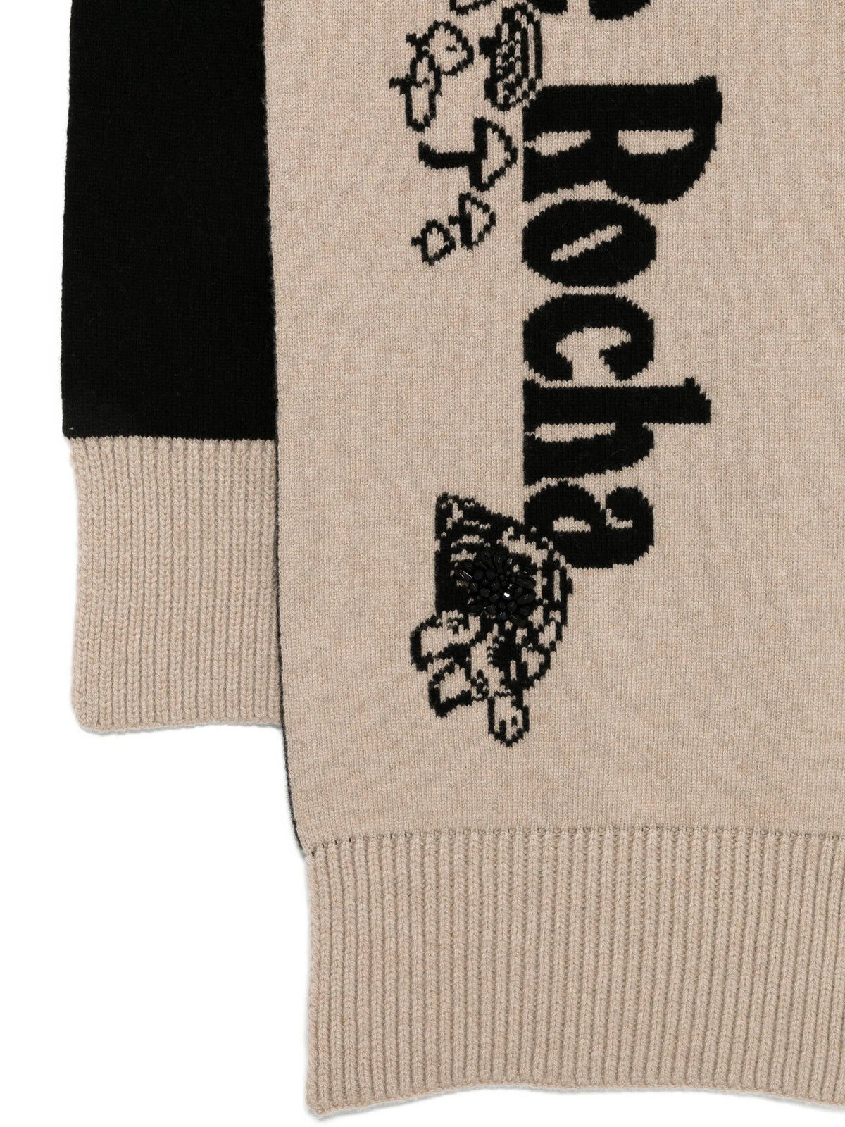 graphic-print knitted scarf