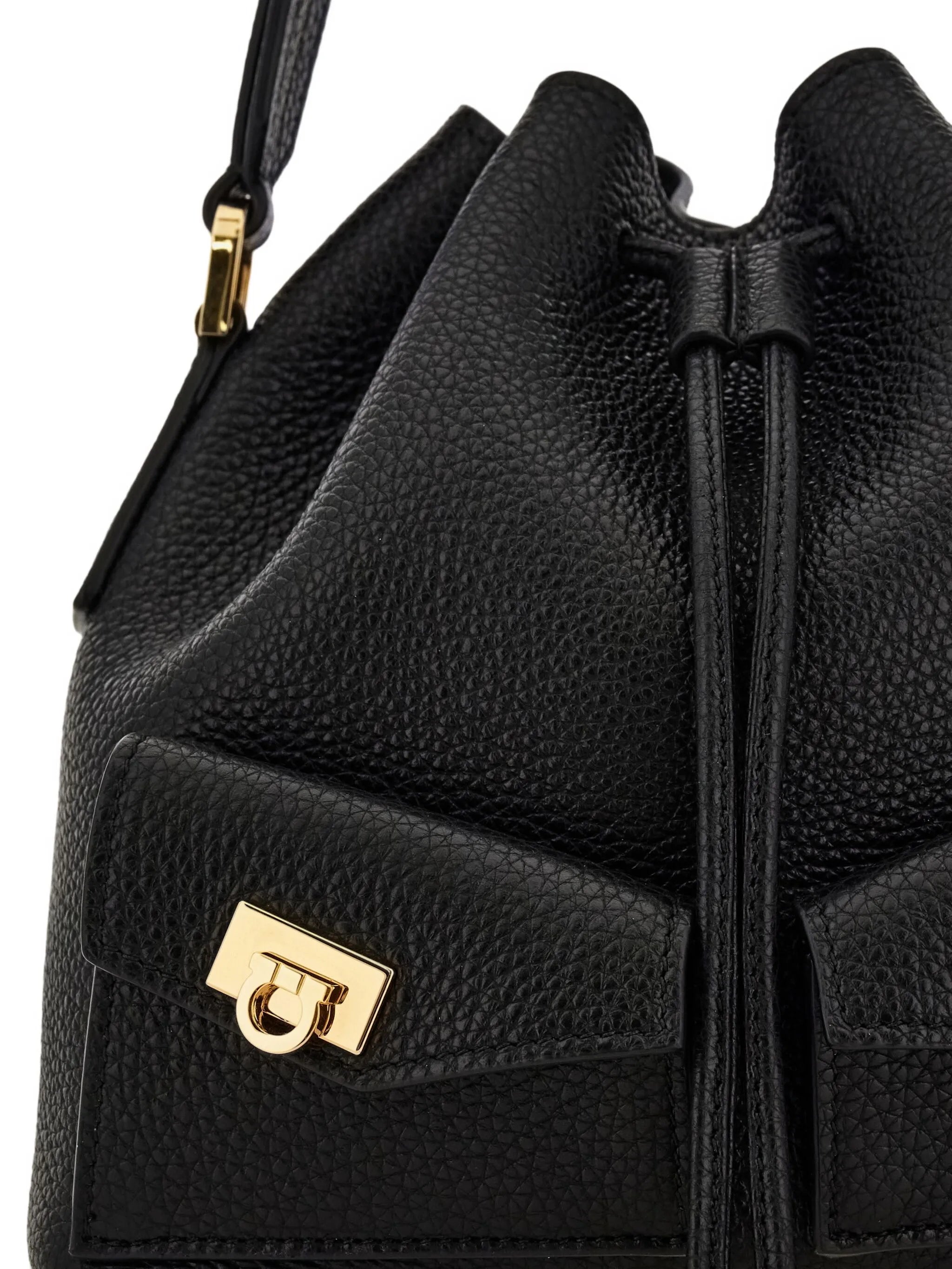 multi-pocket bucket bag