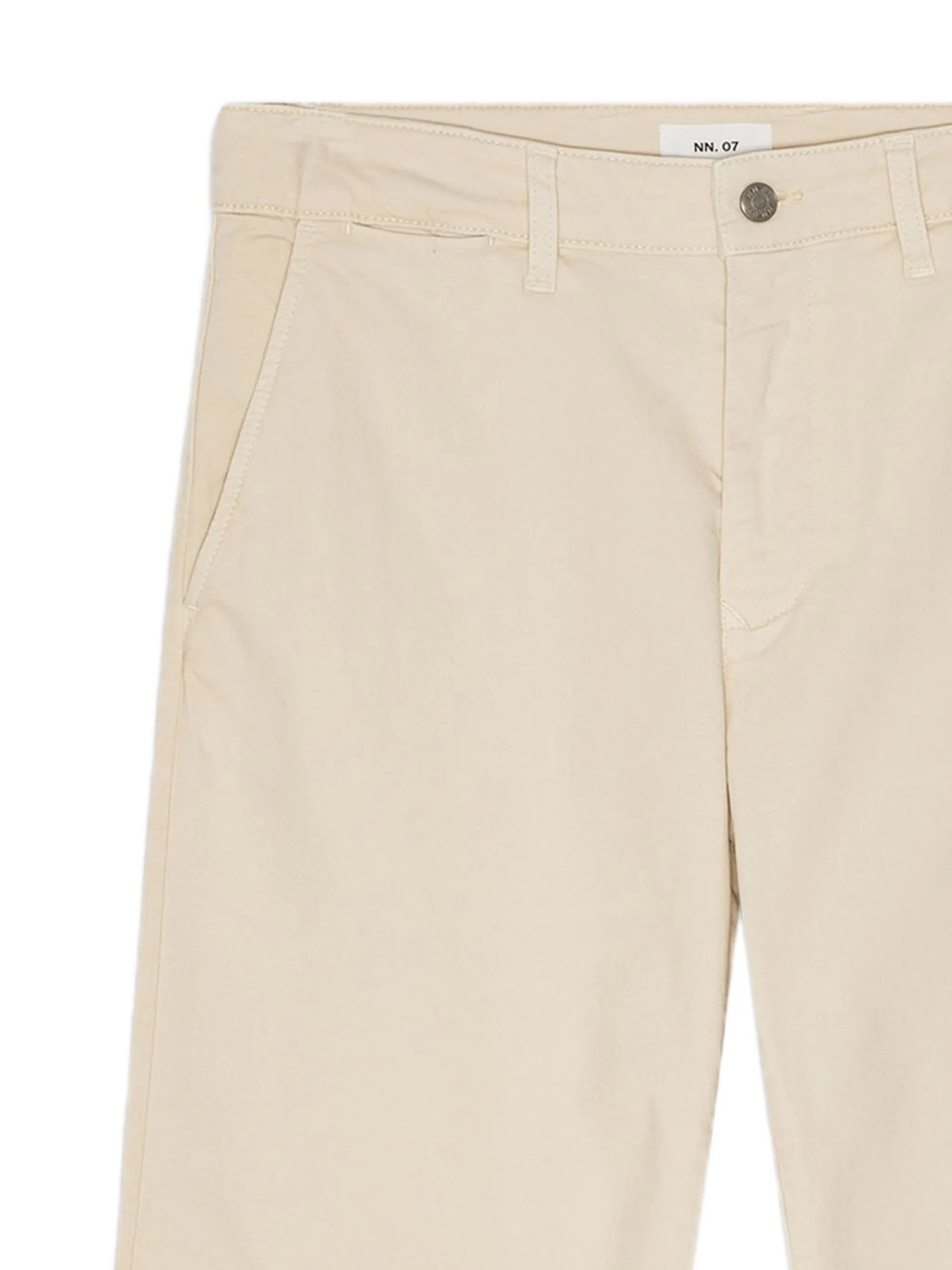 straight-leg trousers