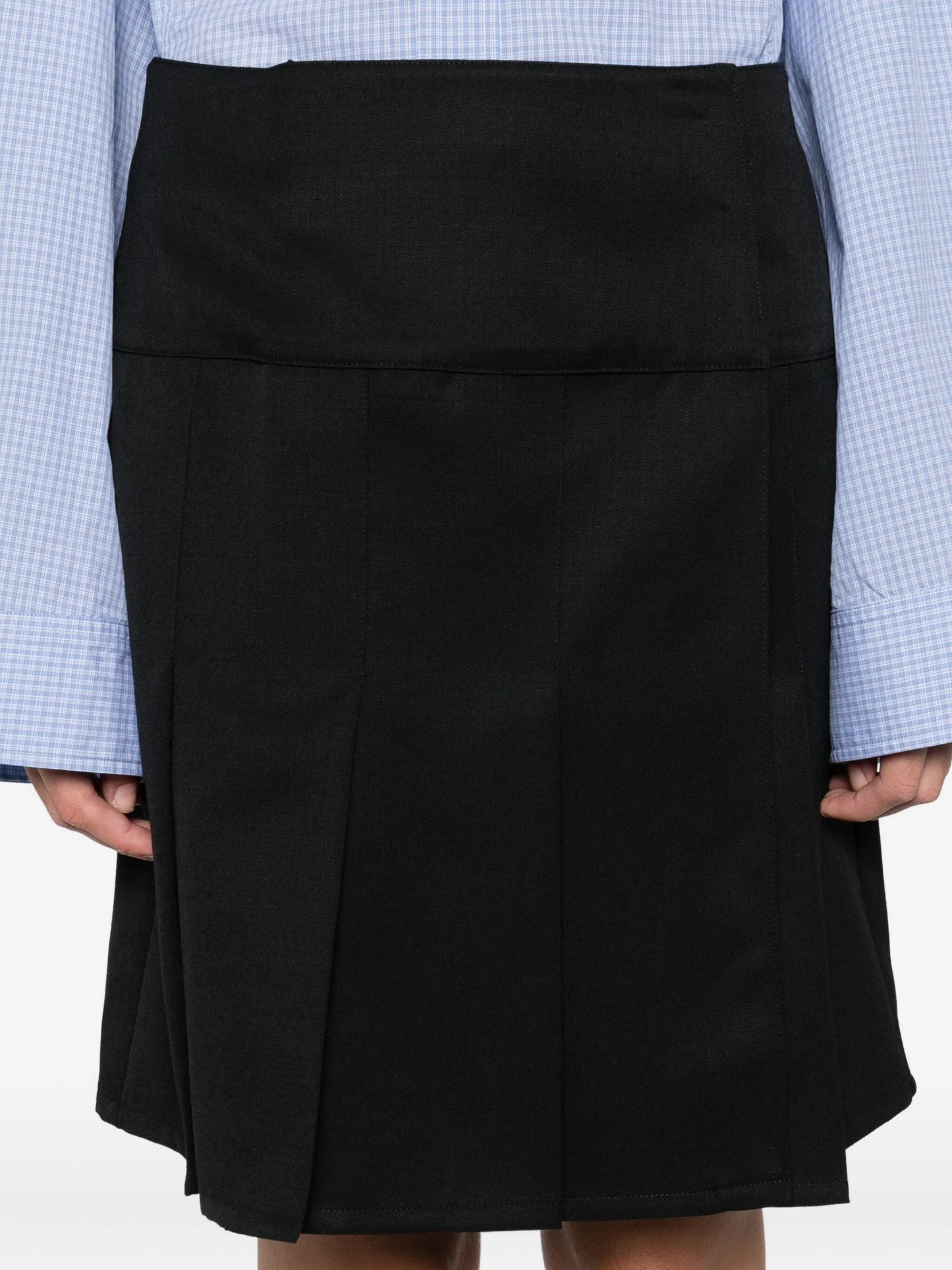 Girdle pleated mini skirt