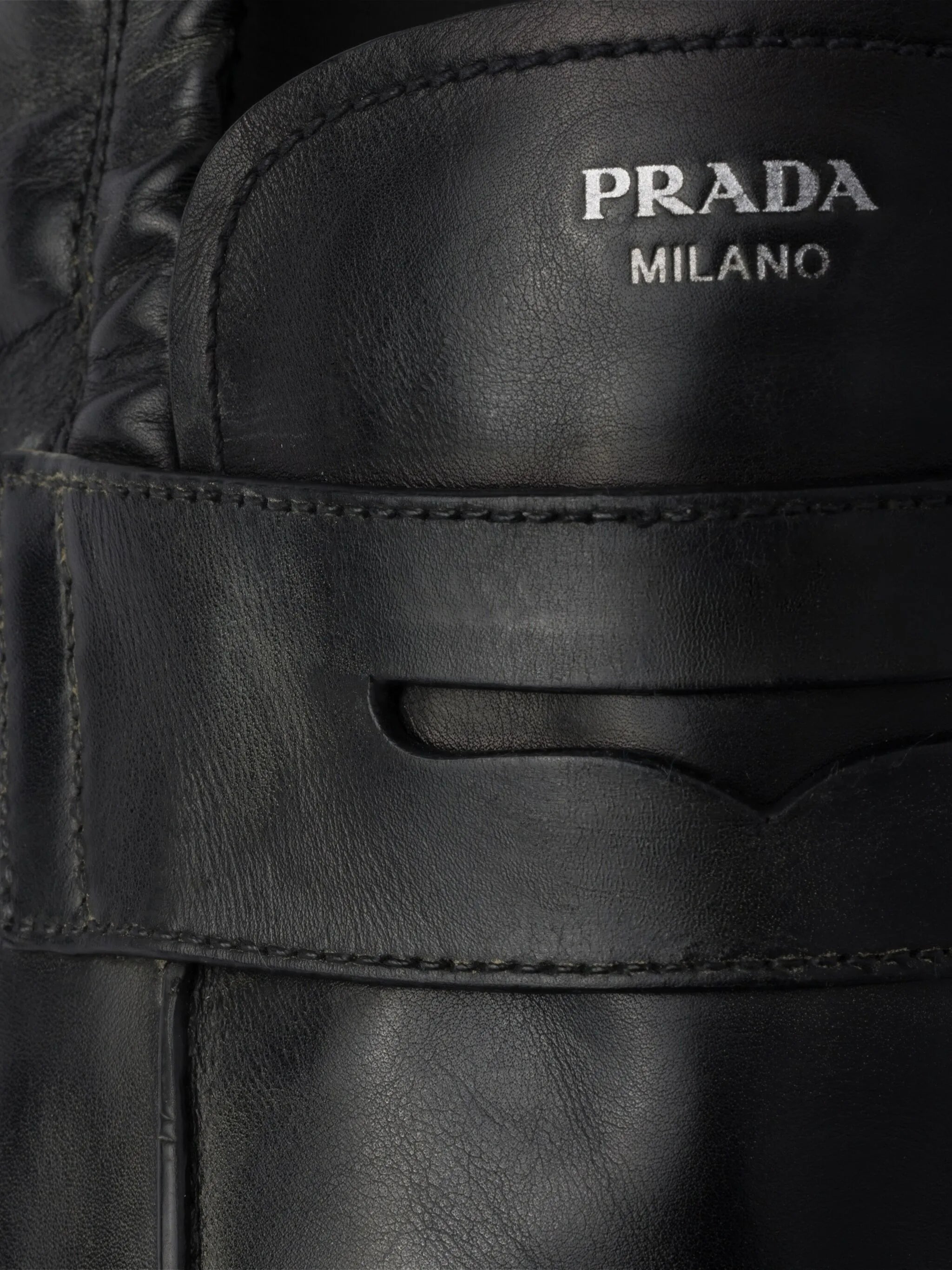 Shuffle antiqued-leather loafers