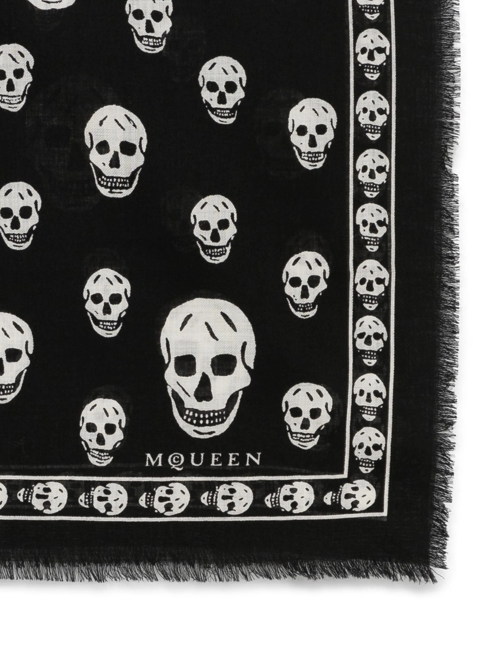 Classic Skull scarf