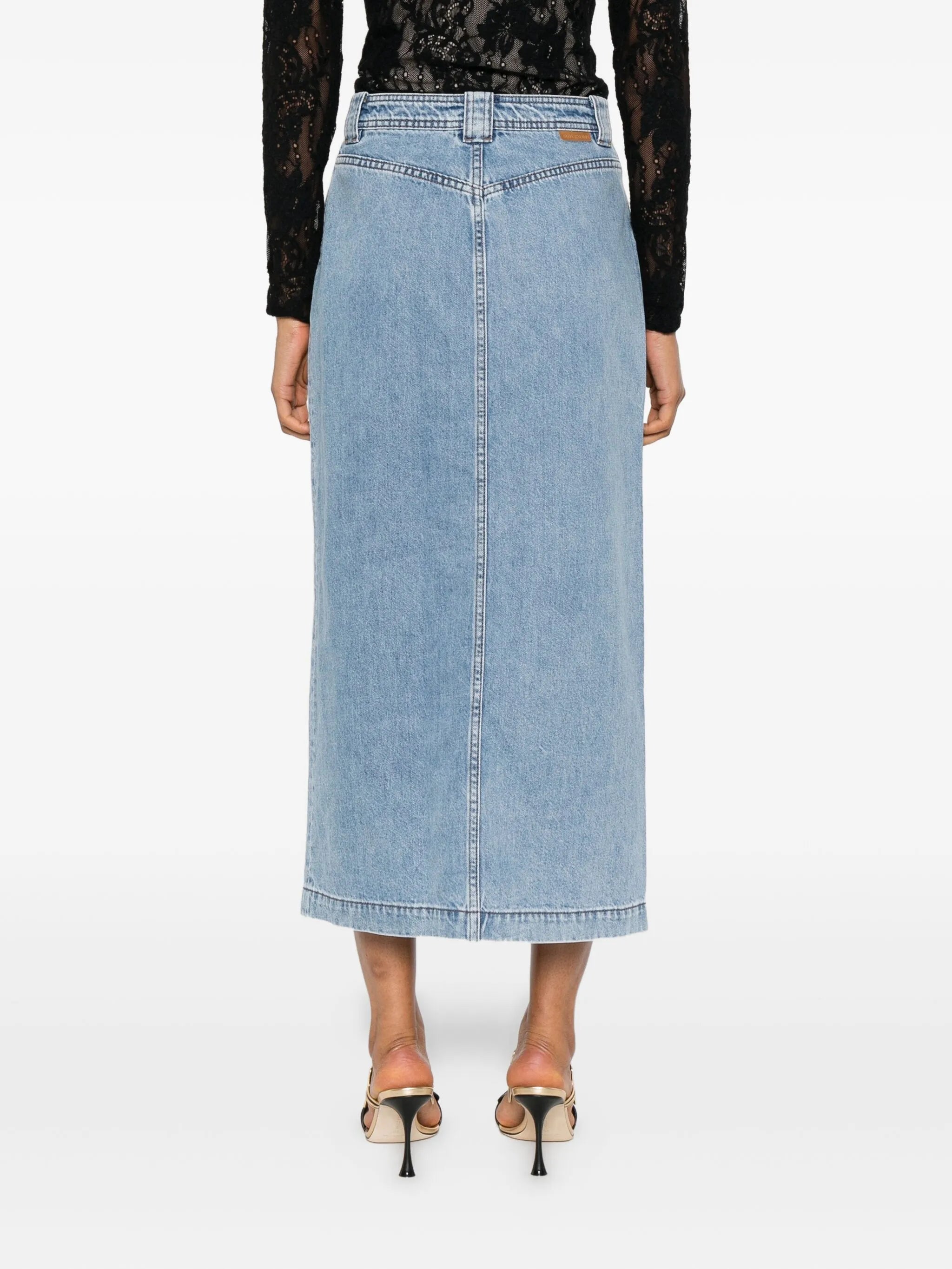 button-front flap-pocket skirt